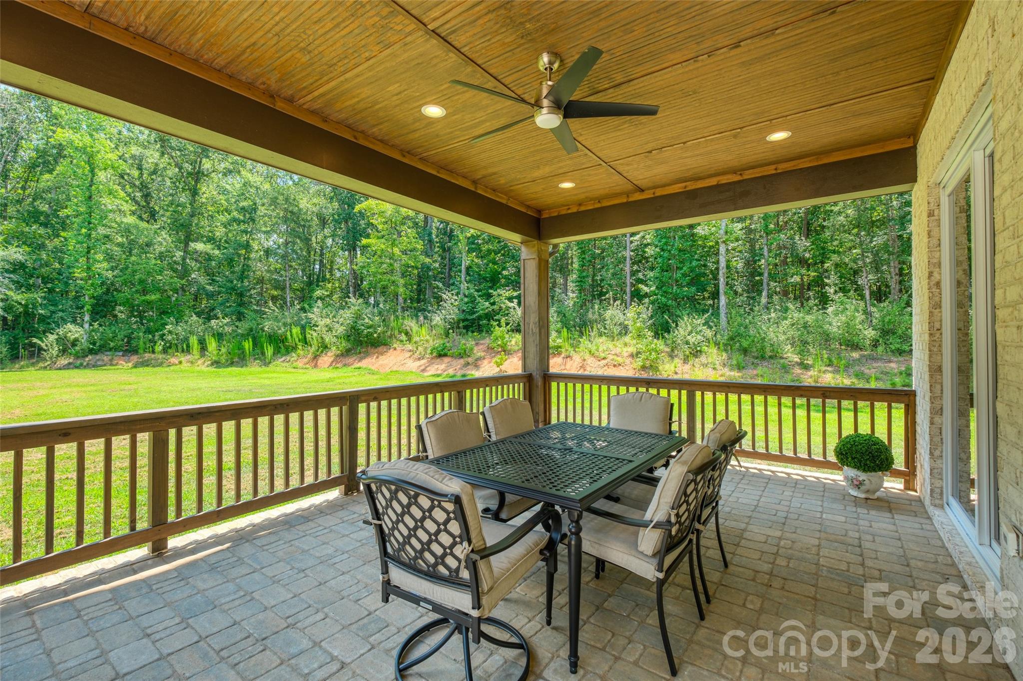 9401 Deer Run Road