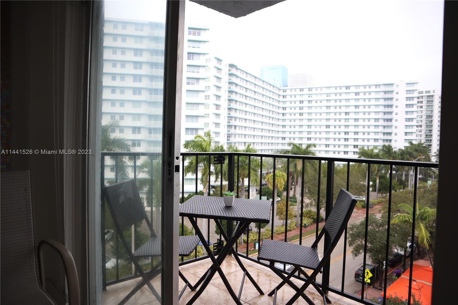899 West Ave Unit: 6H