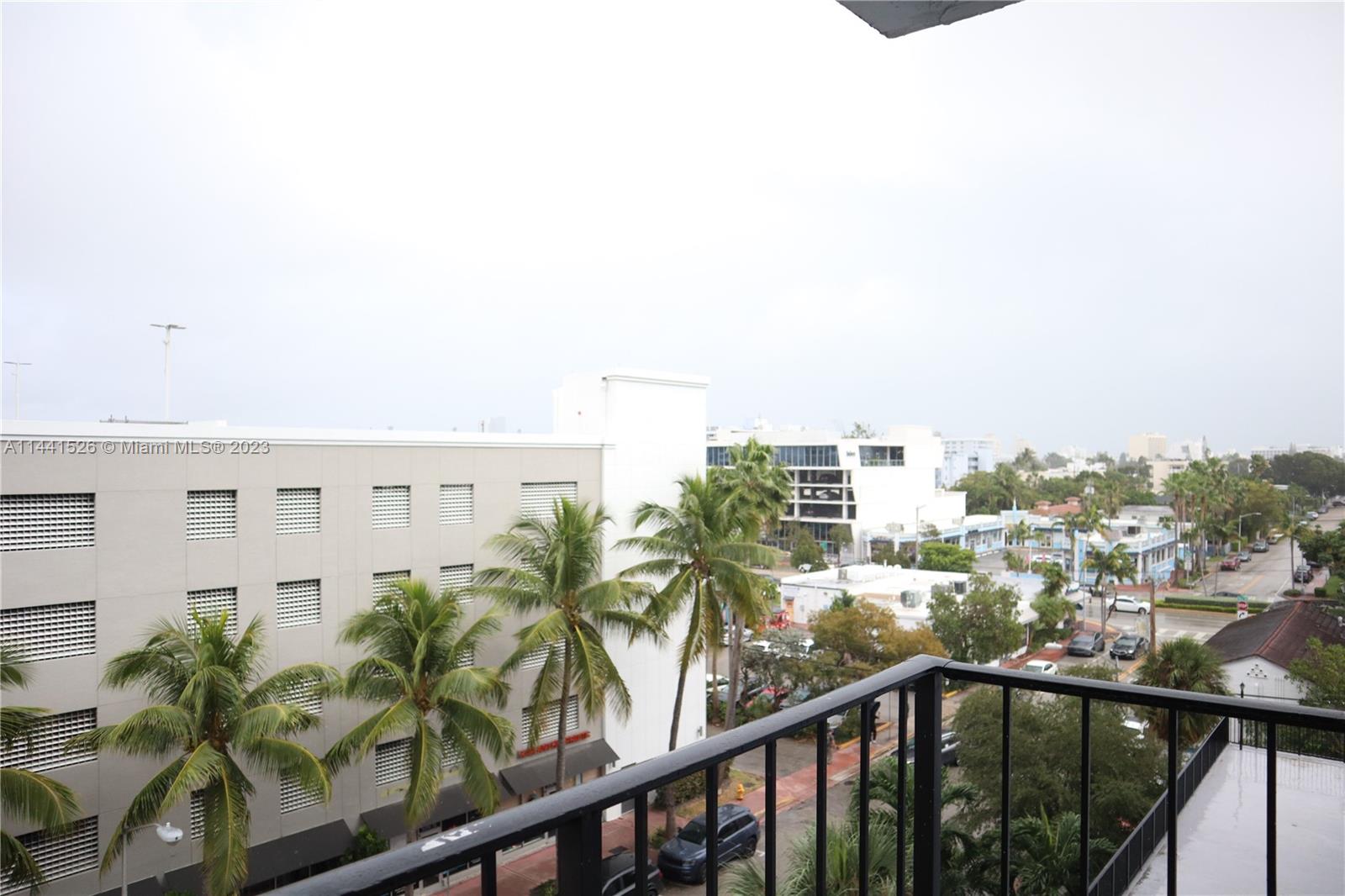 899 West Ave Unit: 6H