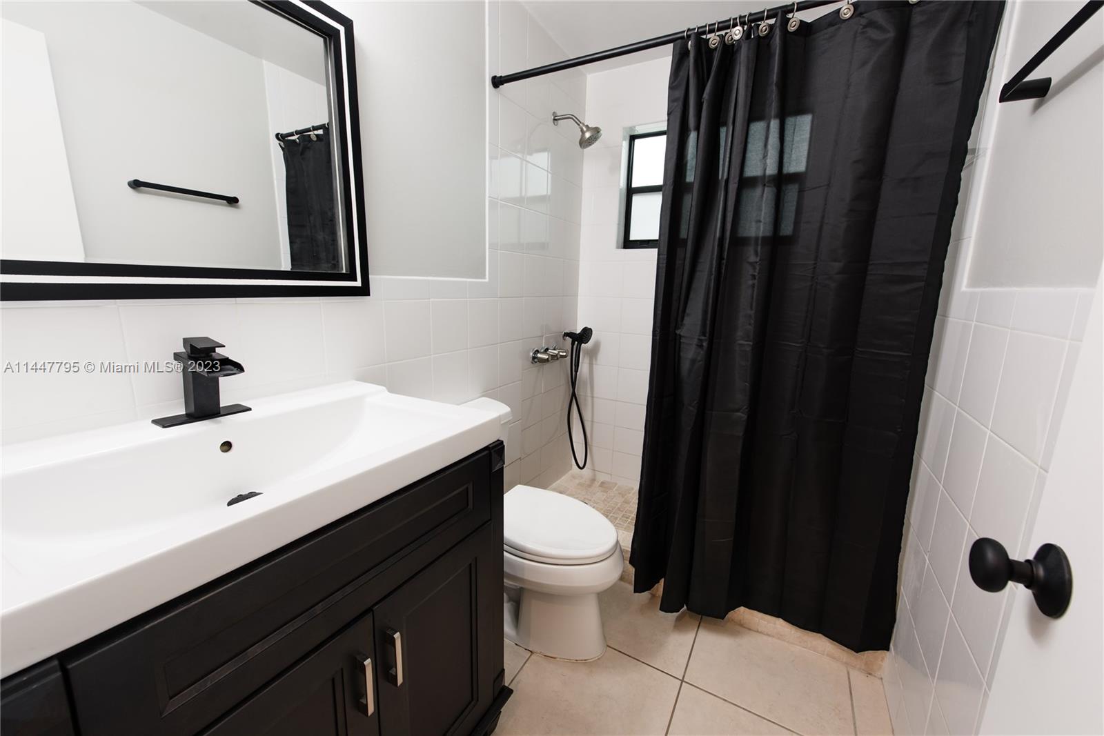 635 8th St Unit: 104