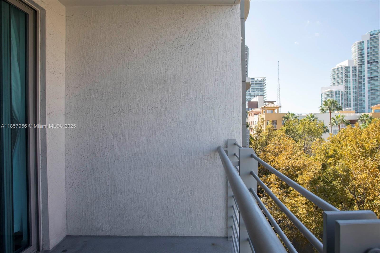110 Washington Ave # 2518