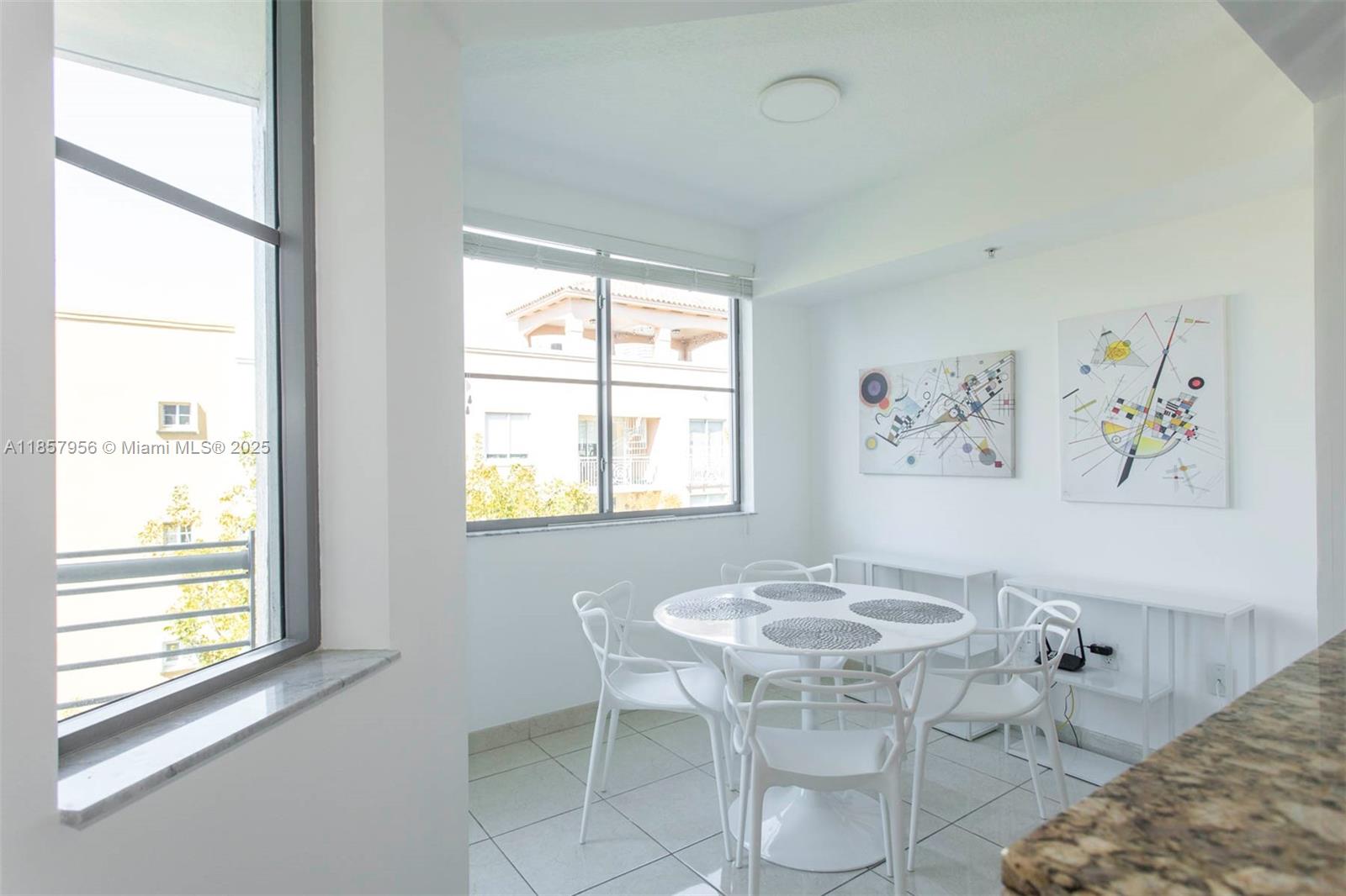 110 Washington Ave # 2518