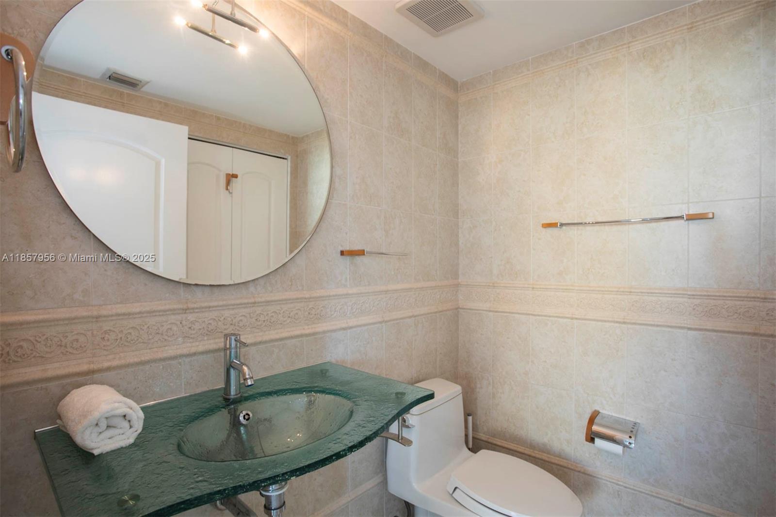 110 Washington Ave # 2518
