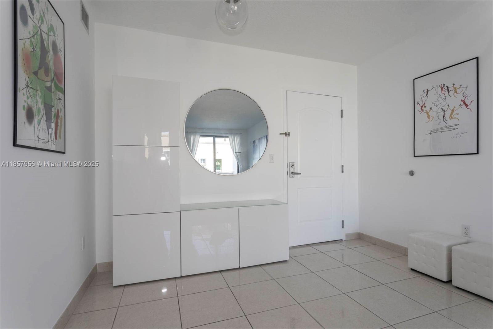 110 Washington Ave # 2518