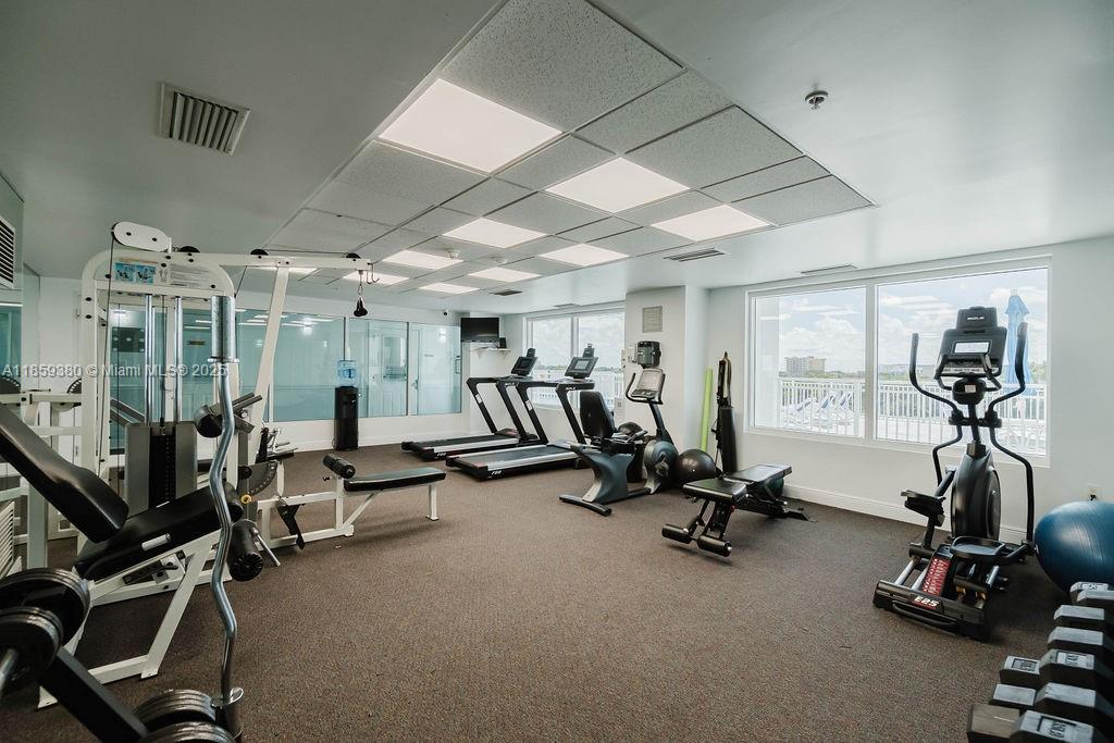 60 NW 37th Ave # 405