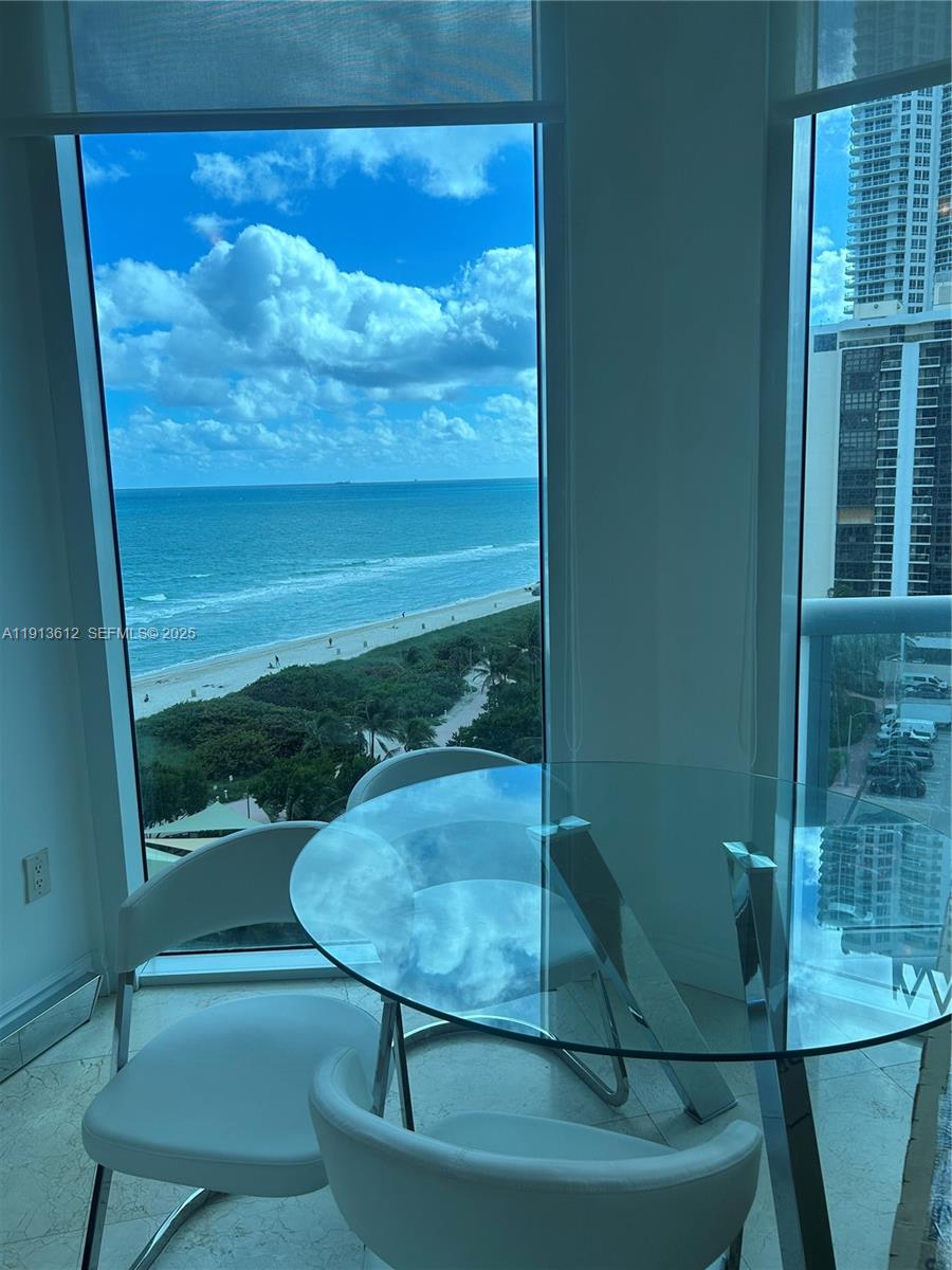 6515 Collins Ave # 1007