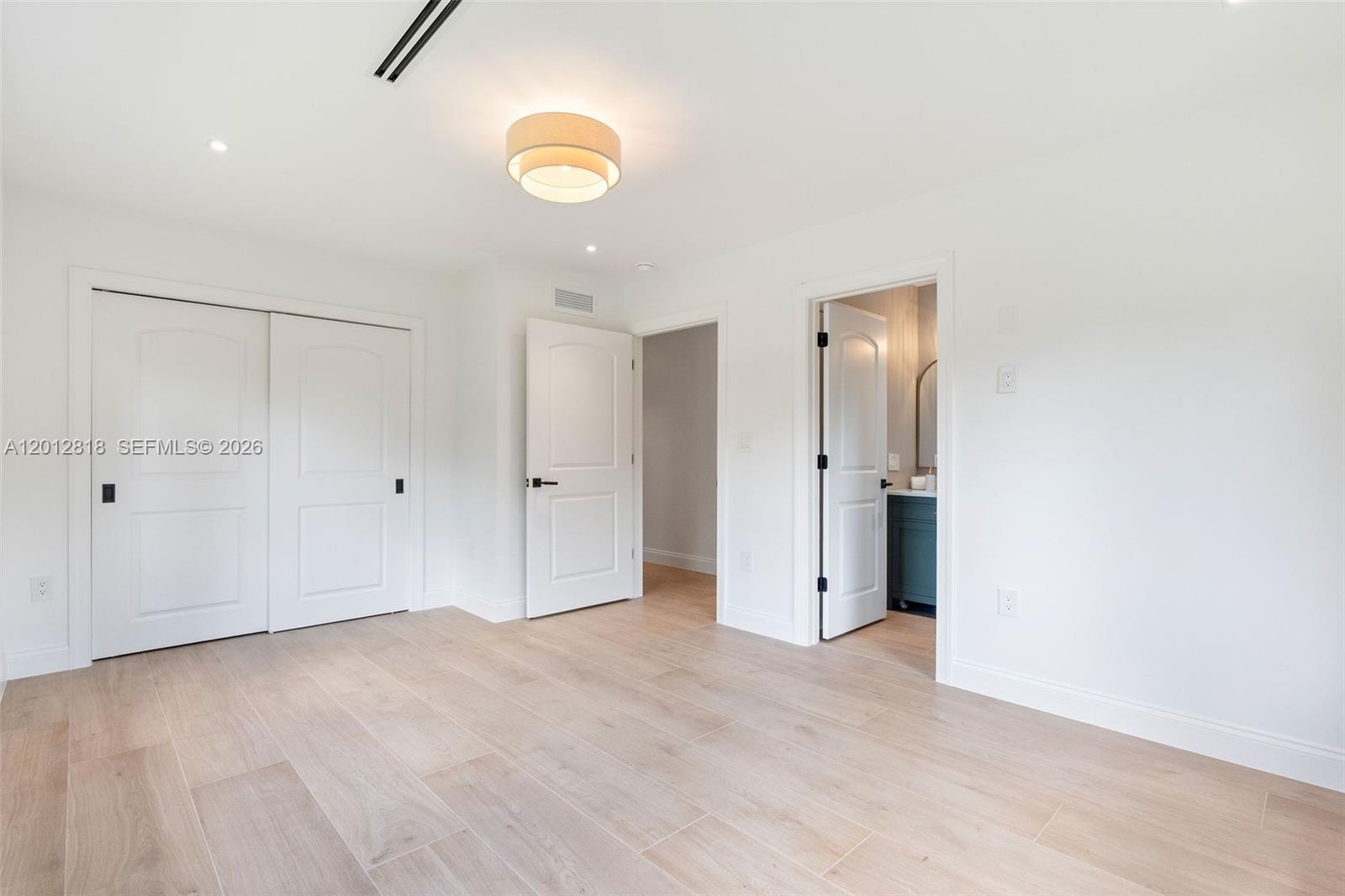 1431 Certosa Ave