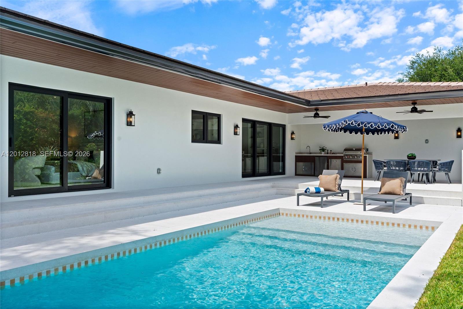 1431 Certosa Ave