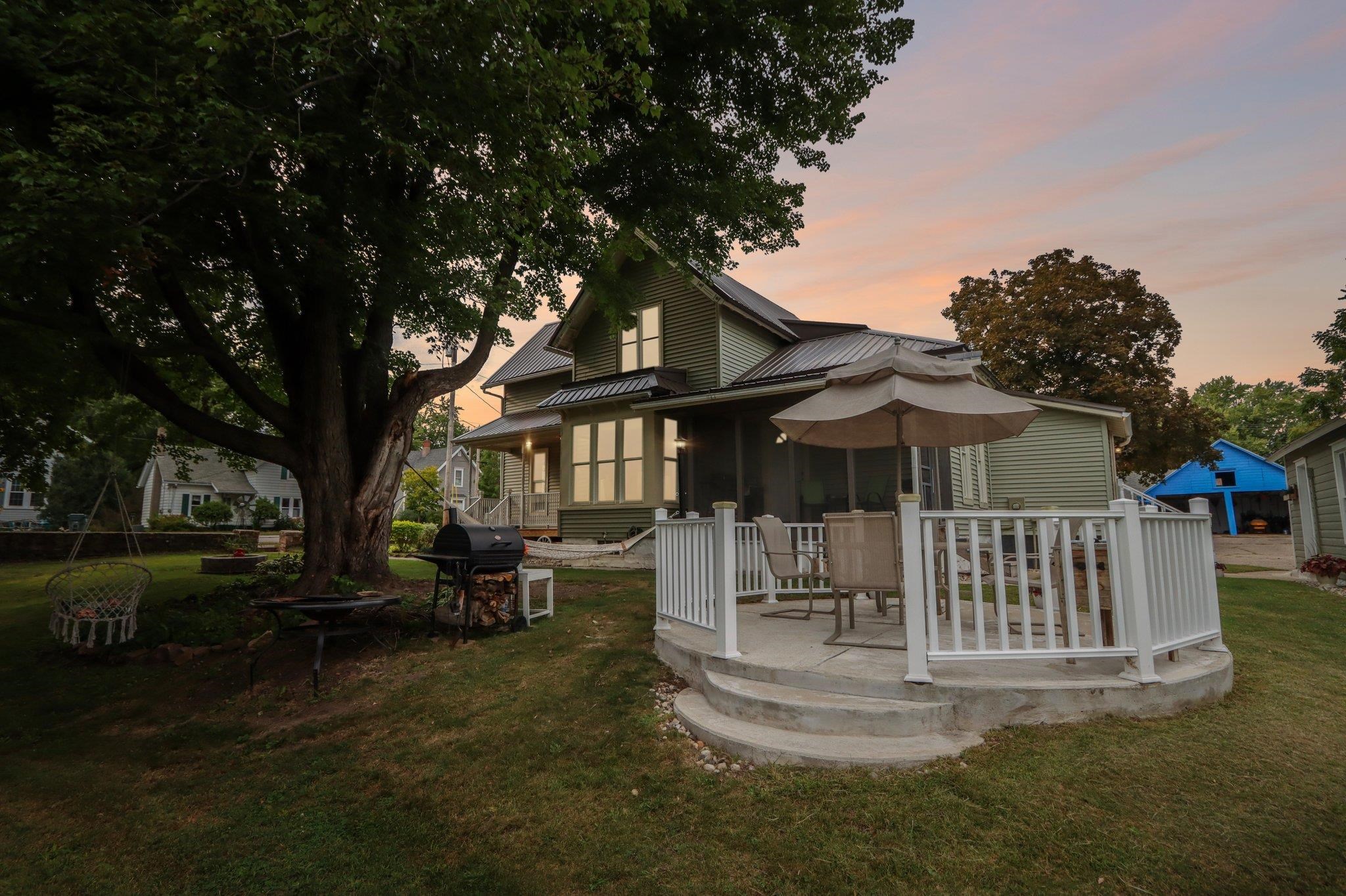 226 Laurel Street