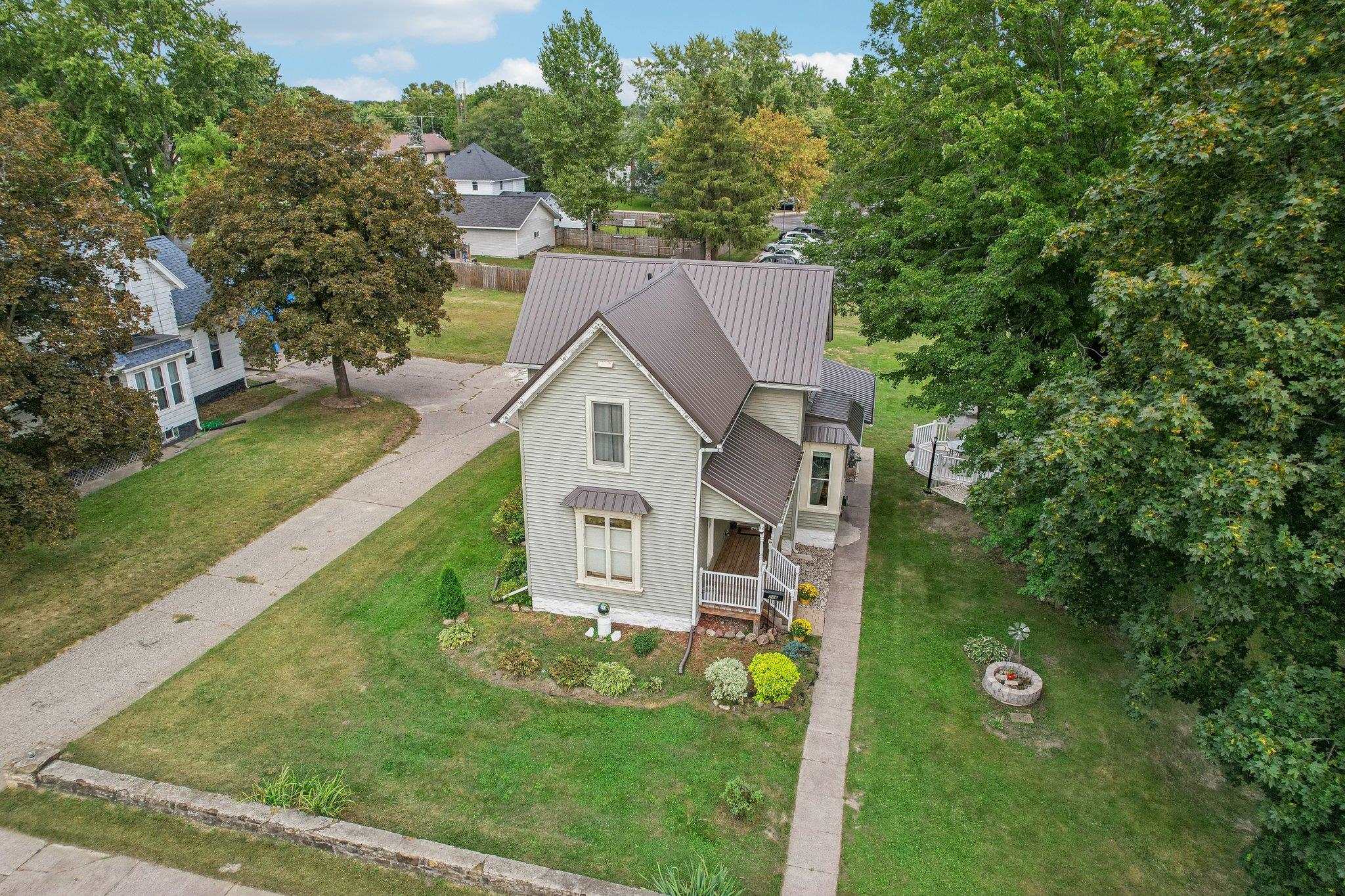 226 Laurel Street