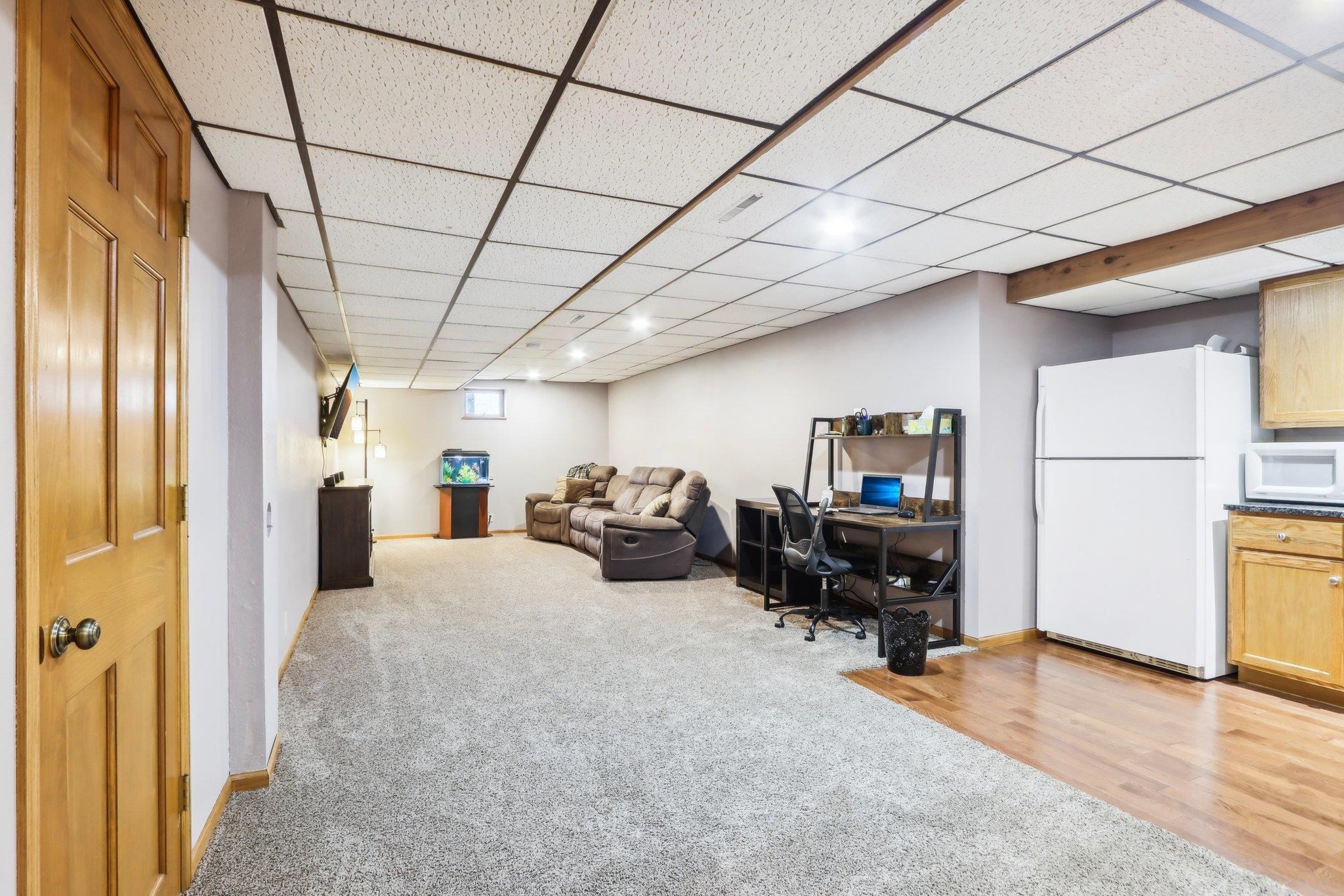 1225 Woodbridge Court