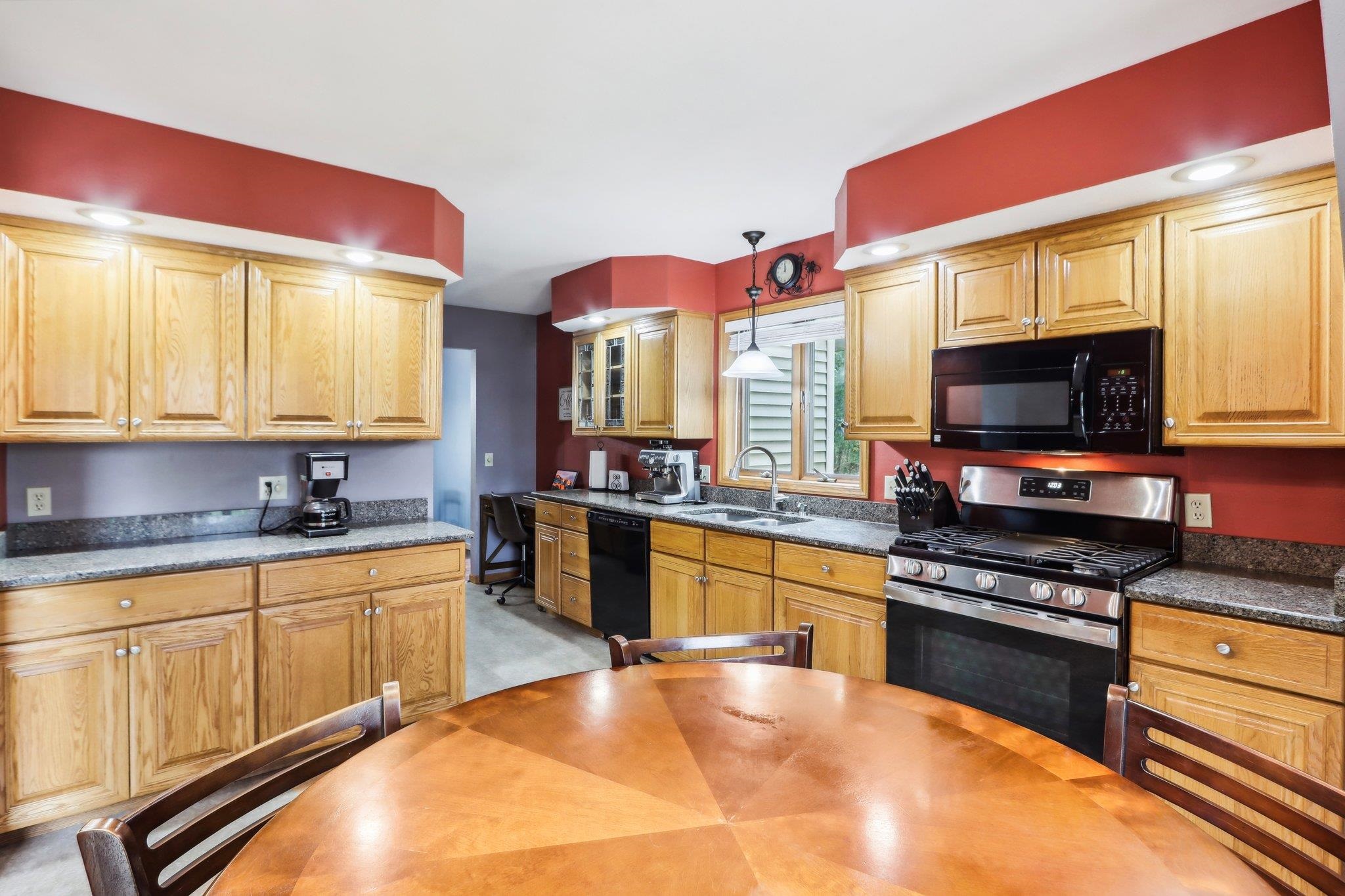 1225 Woodbridge Court