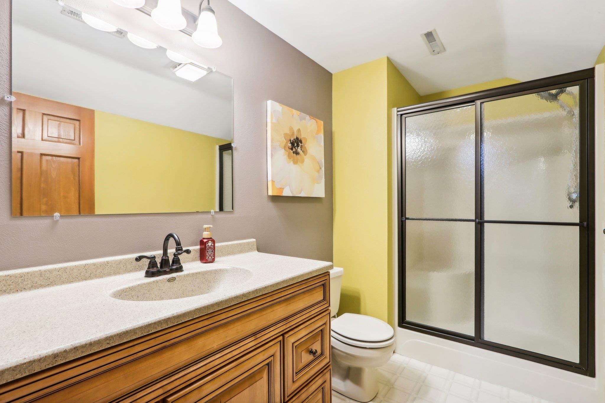 1225 Woodbridge Court