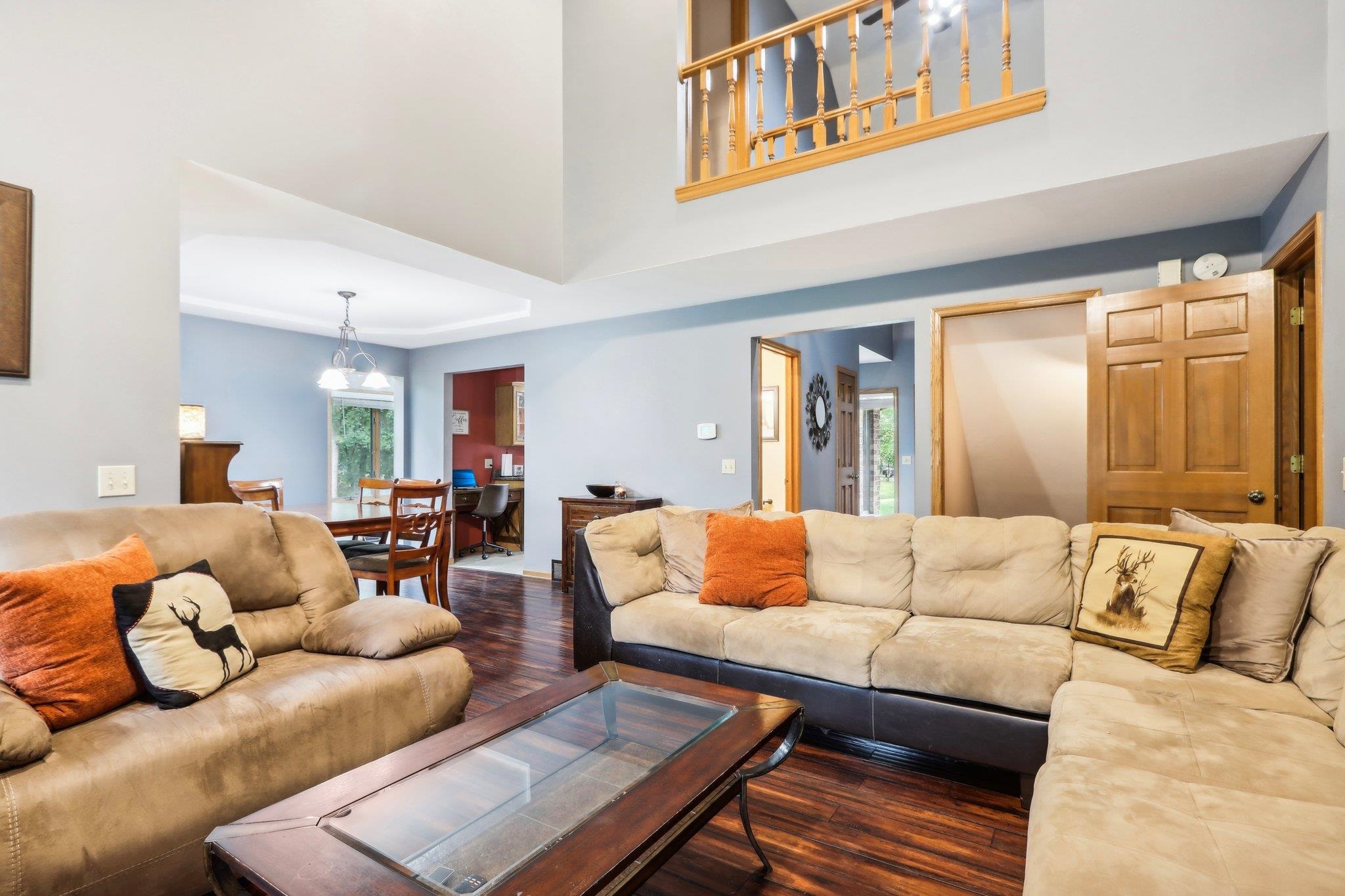1225 Woodbridge Court