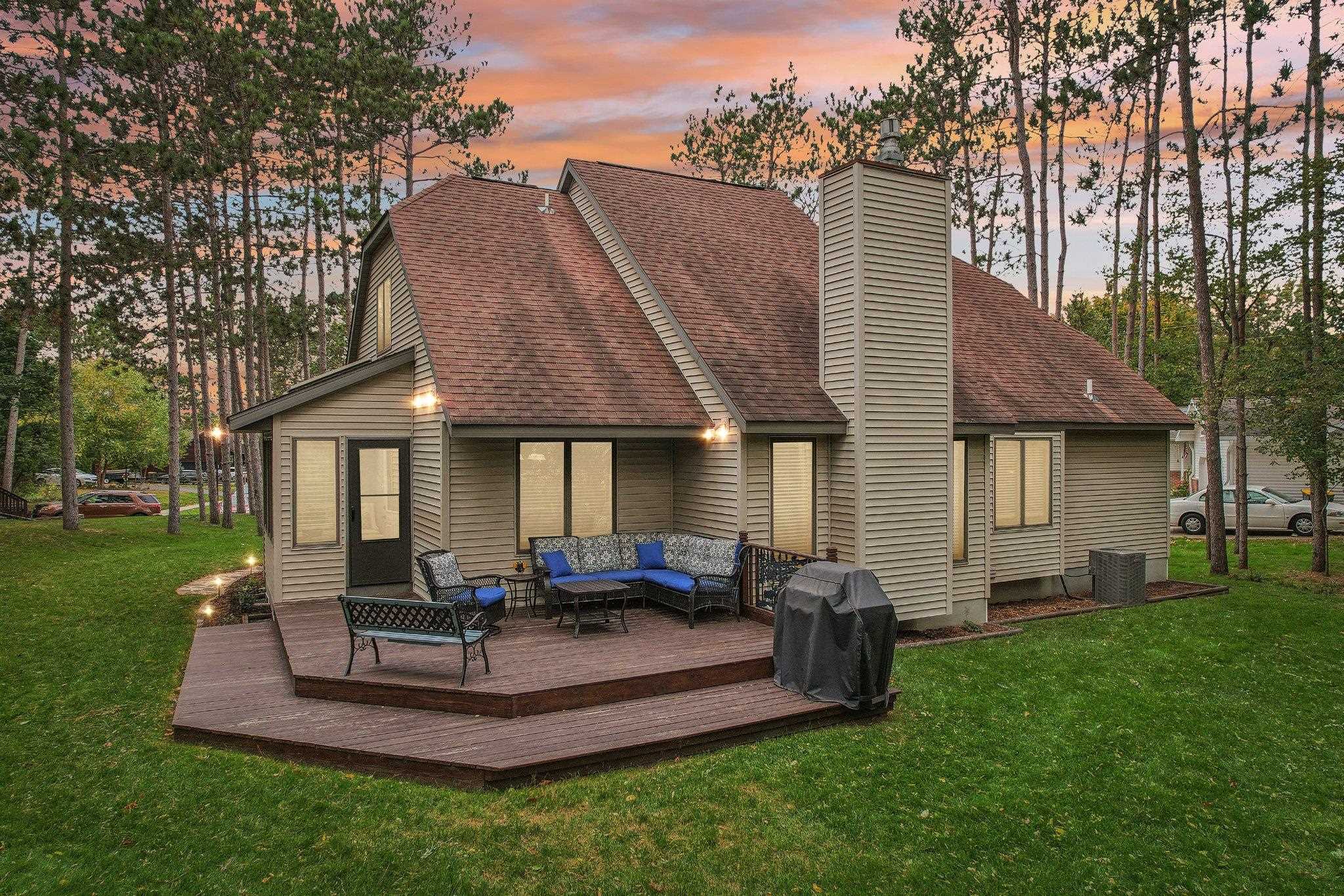 1225 Woodbridge Court