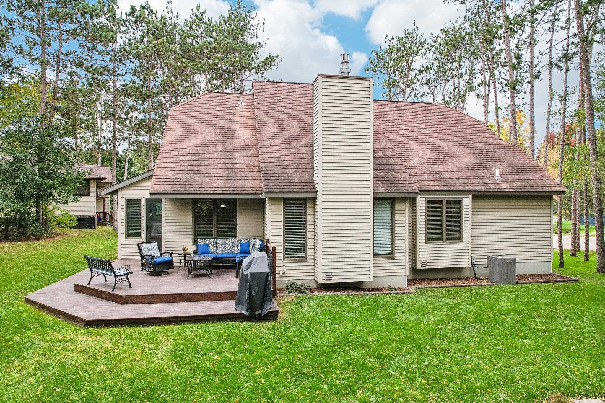1225 Woodbridge Court