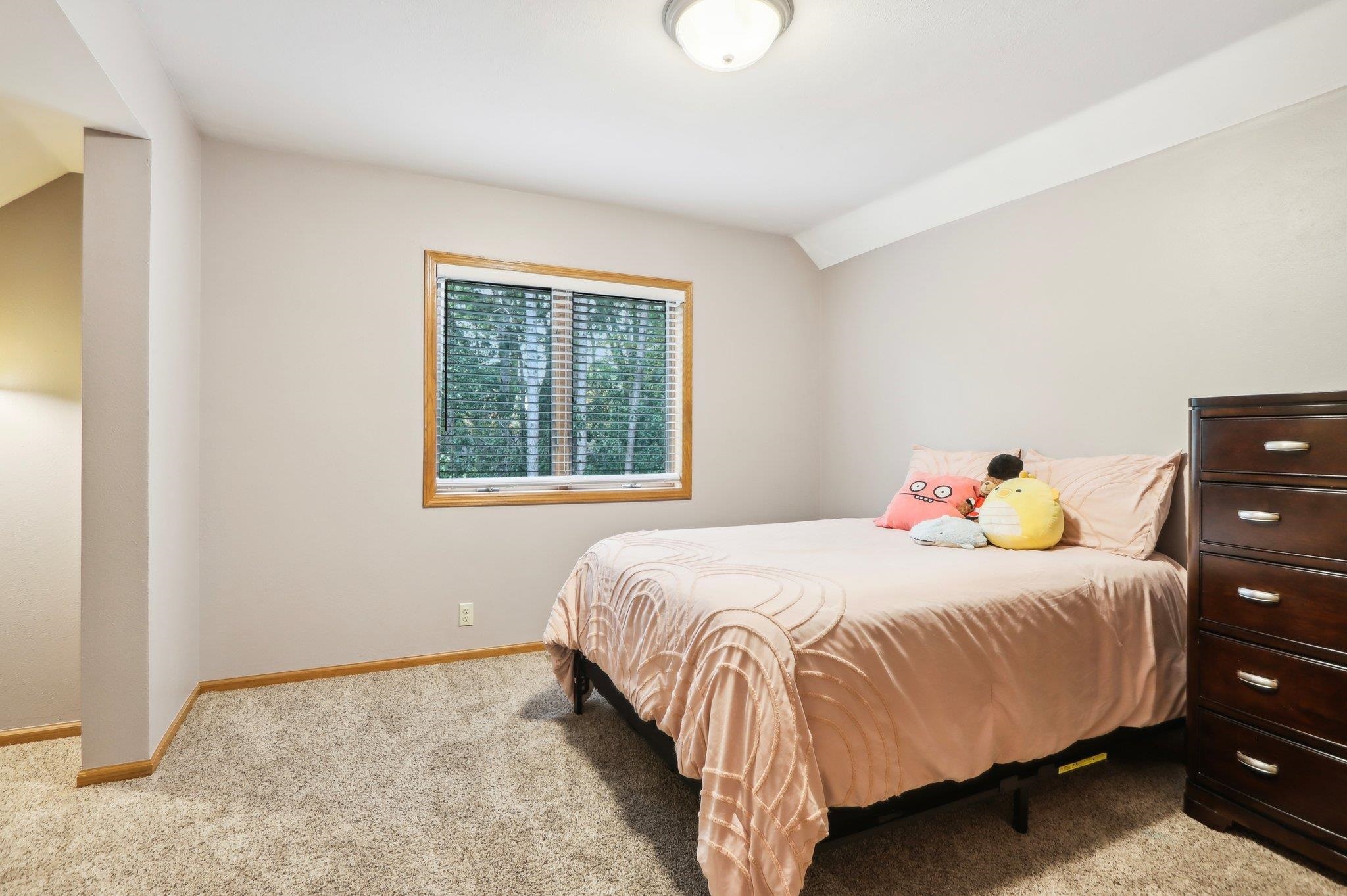1225 Woodbridge Court