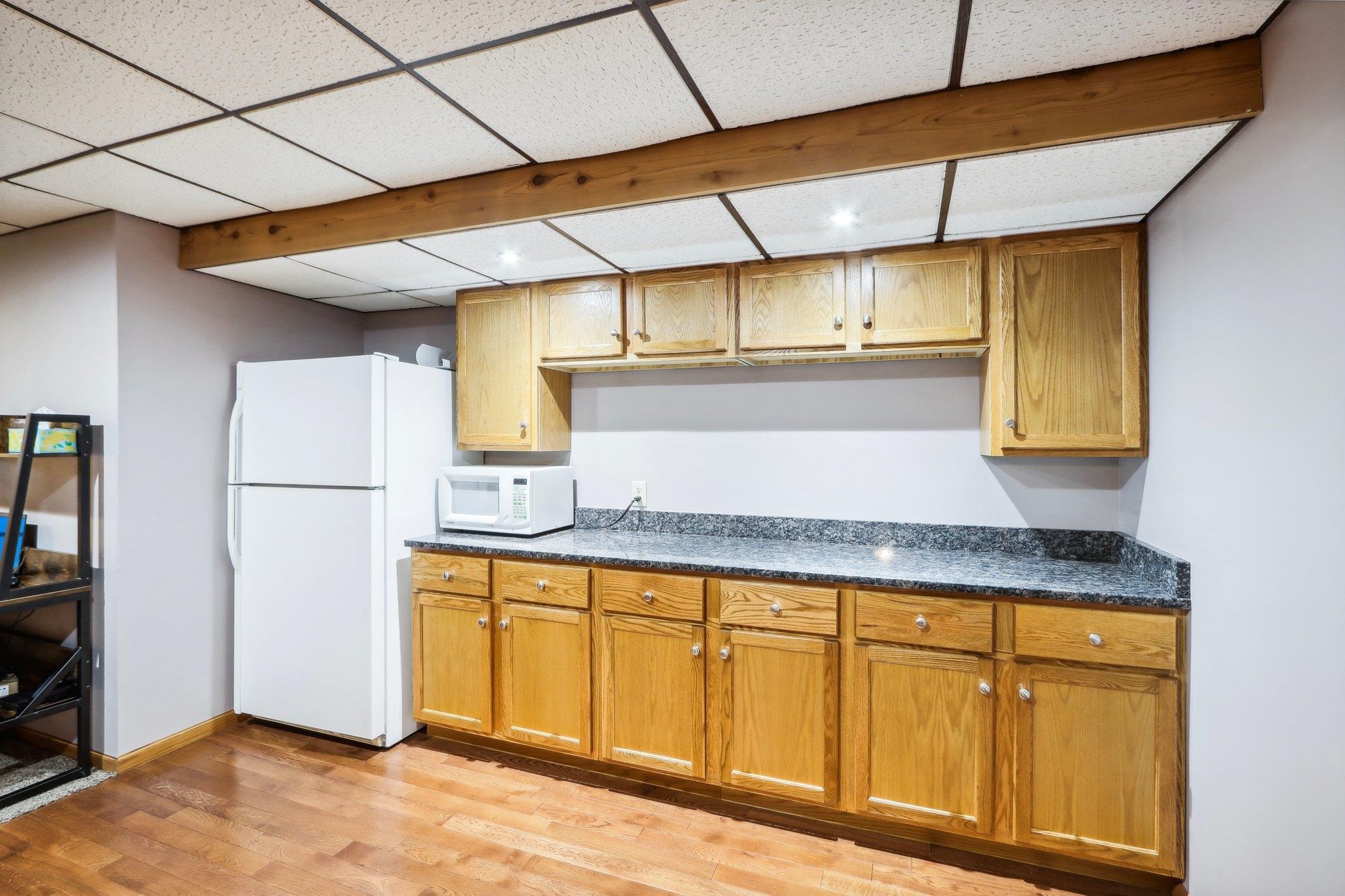 1225 Woodbridge Court