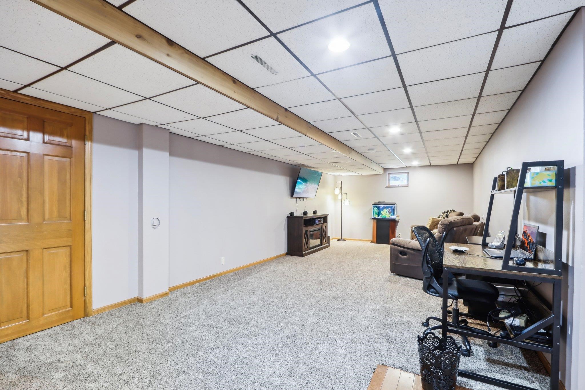 1225 Woodbridge Court