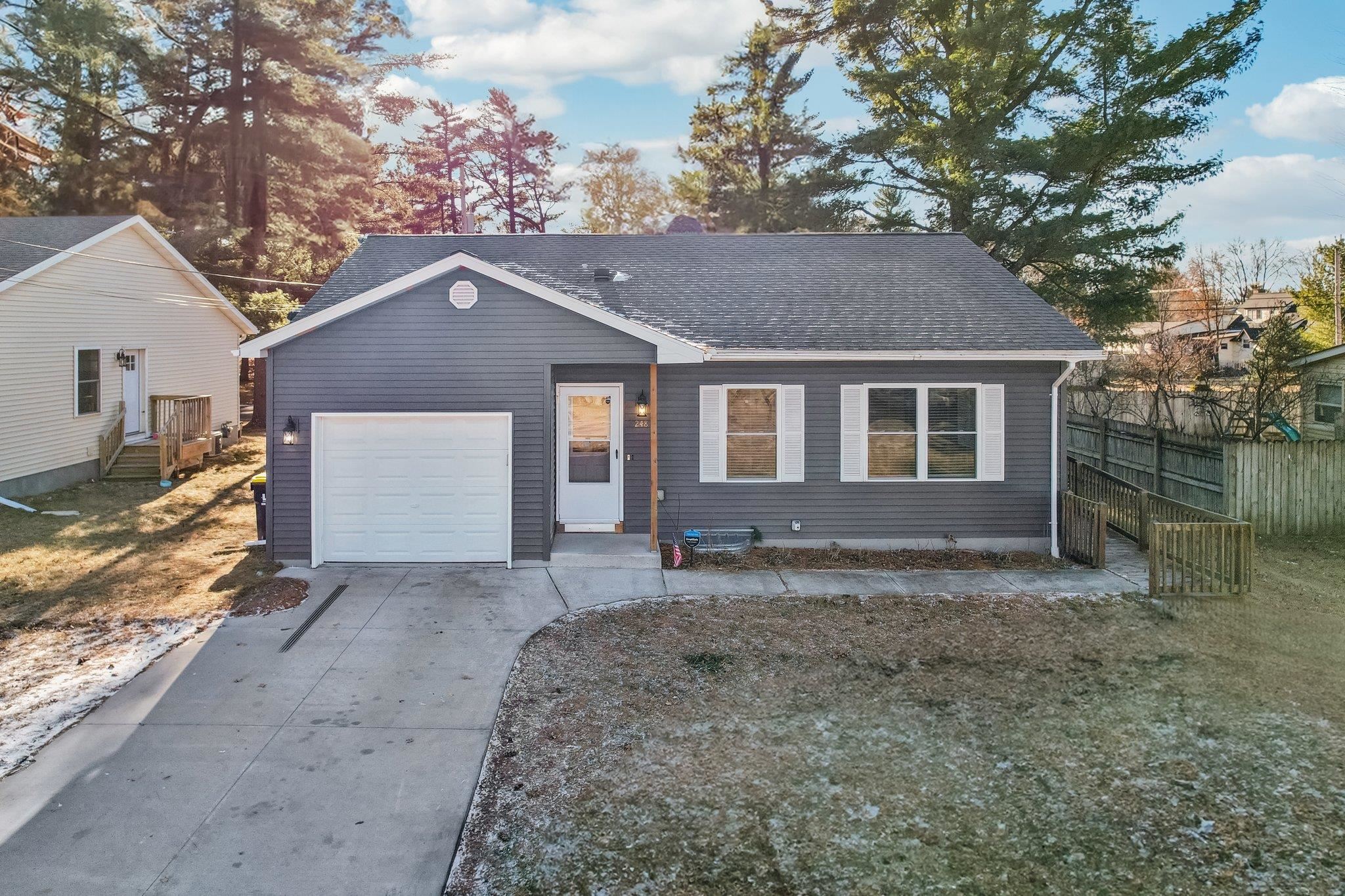248 W Lake Avenue
