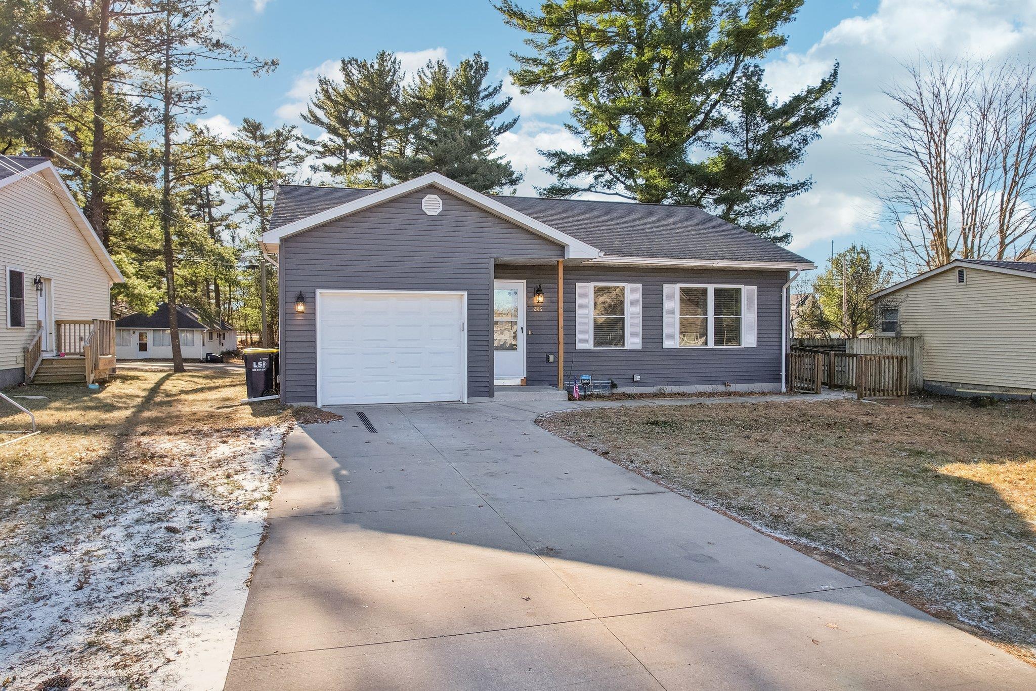 248 W Lake Avenue