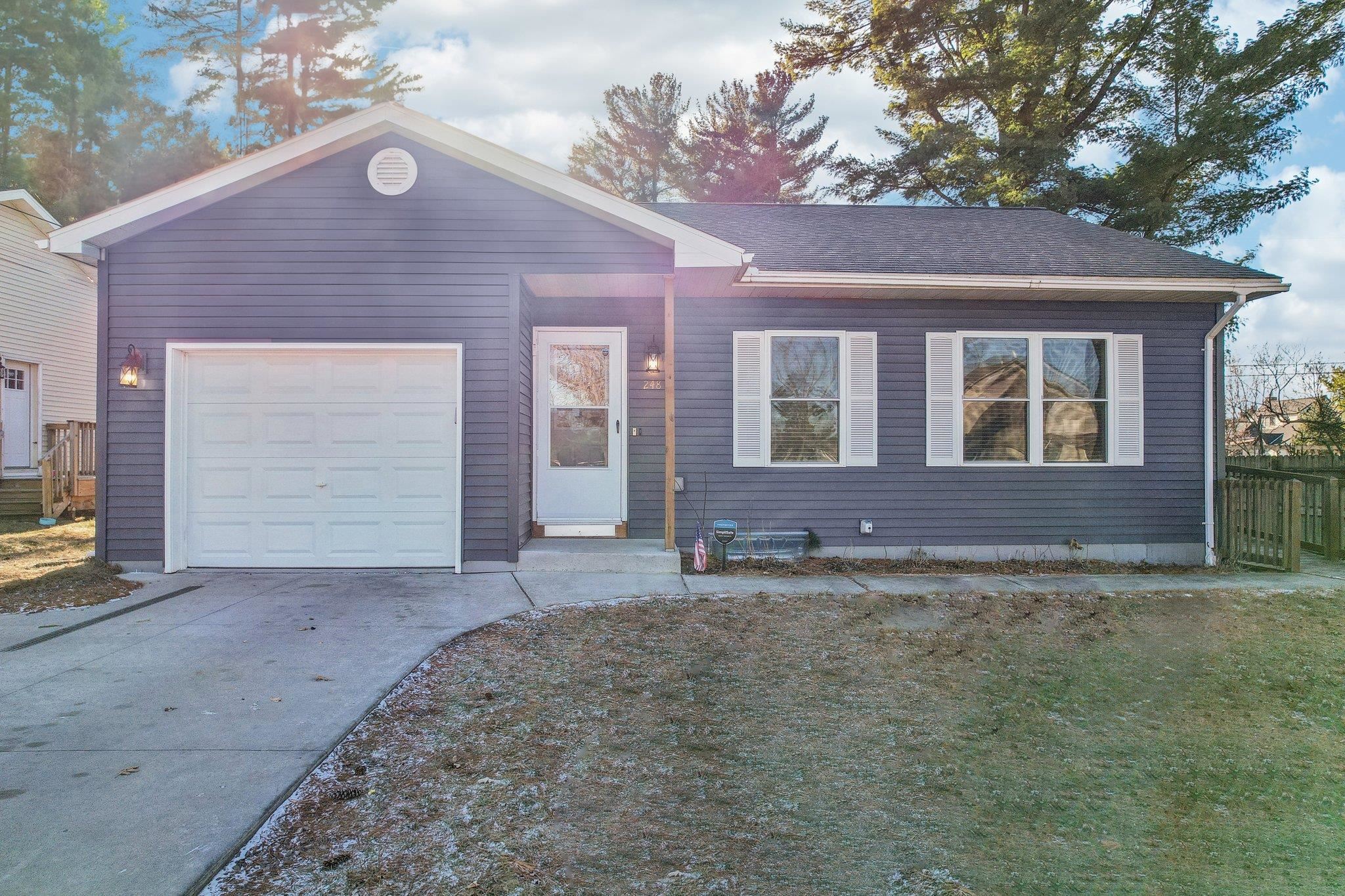 248 W Lake Avenue