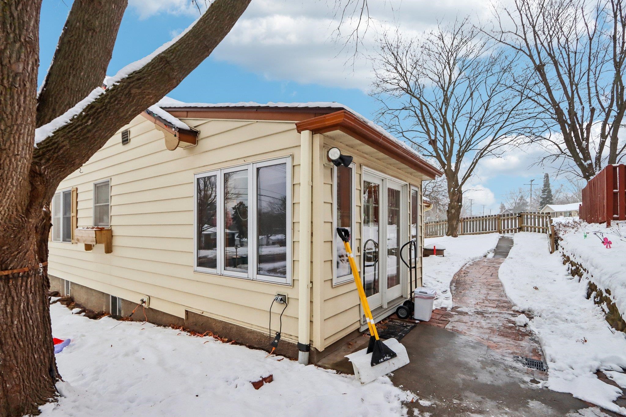 448 8th Street