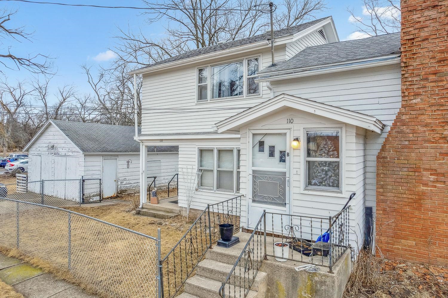 110 & 130 N Judson Street