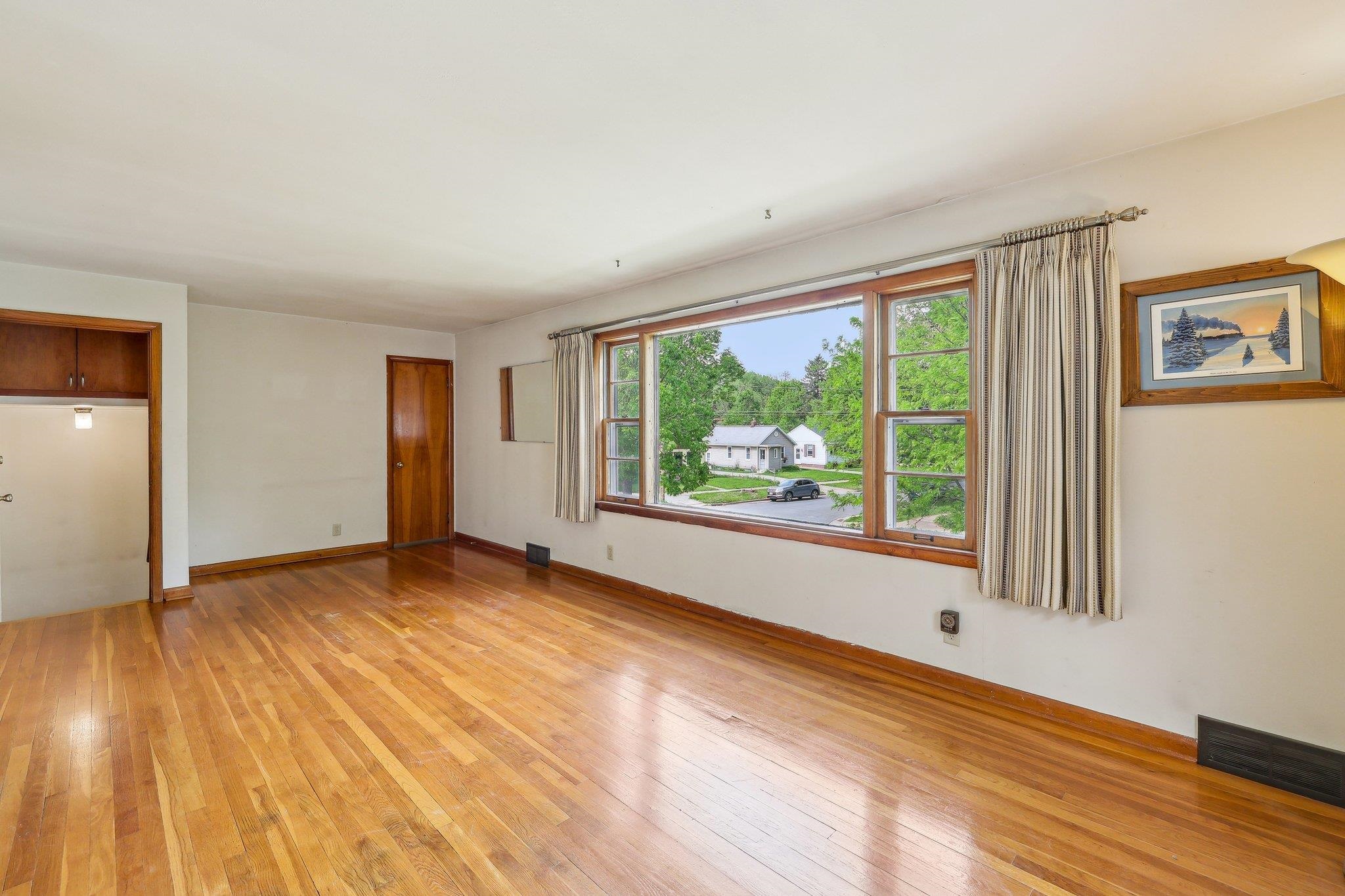 3431 Richard Street