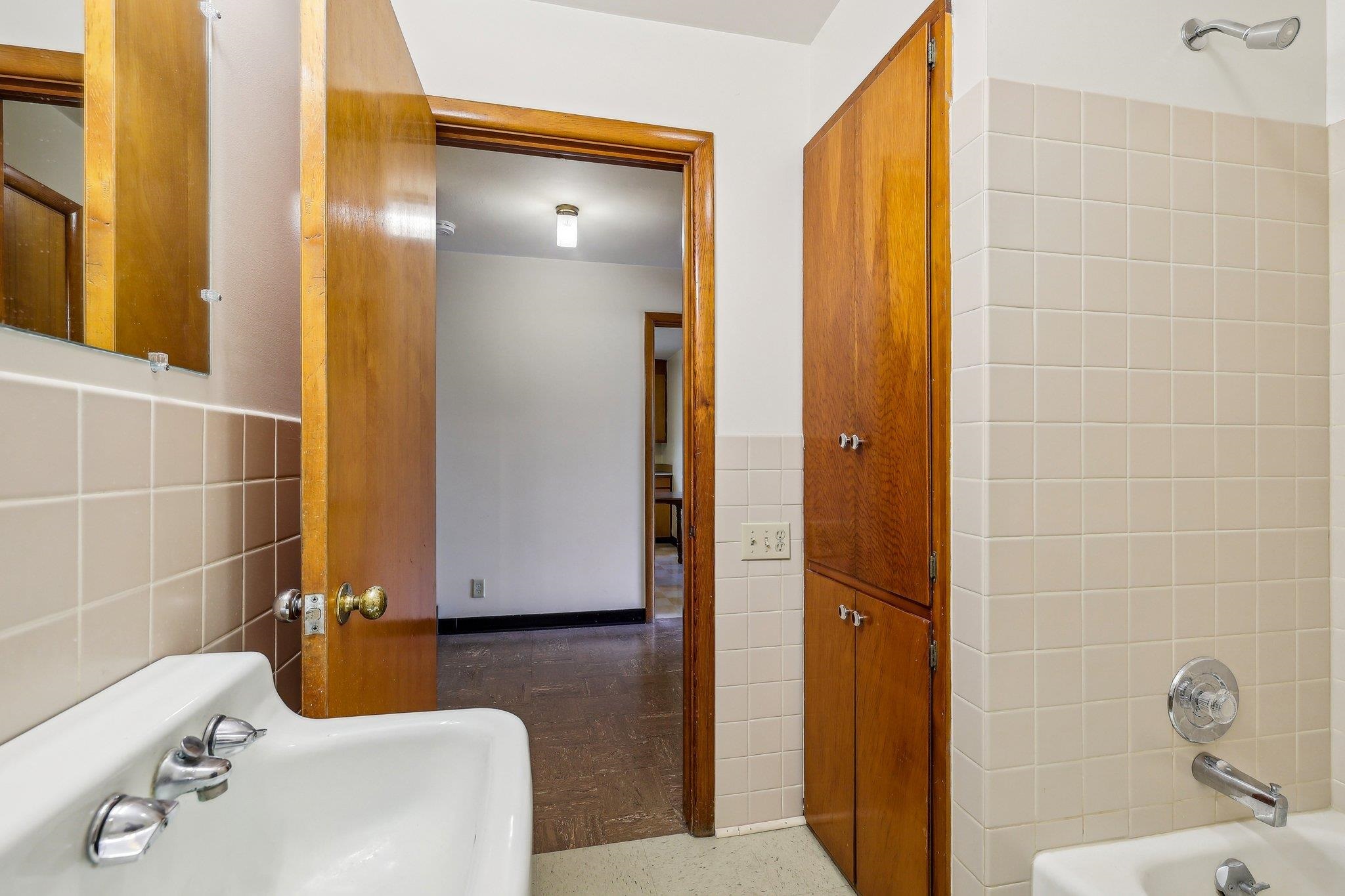 3431 Richard Street