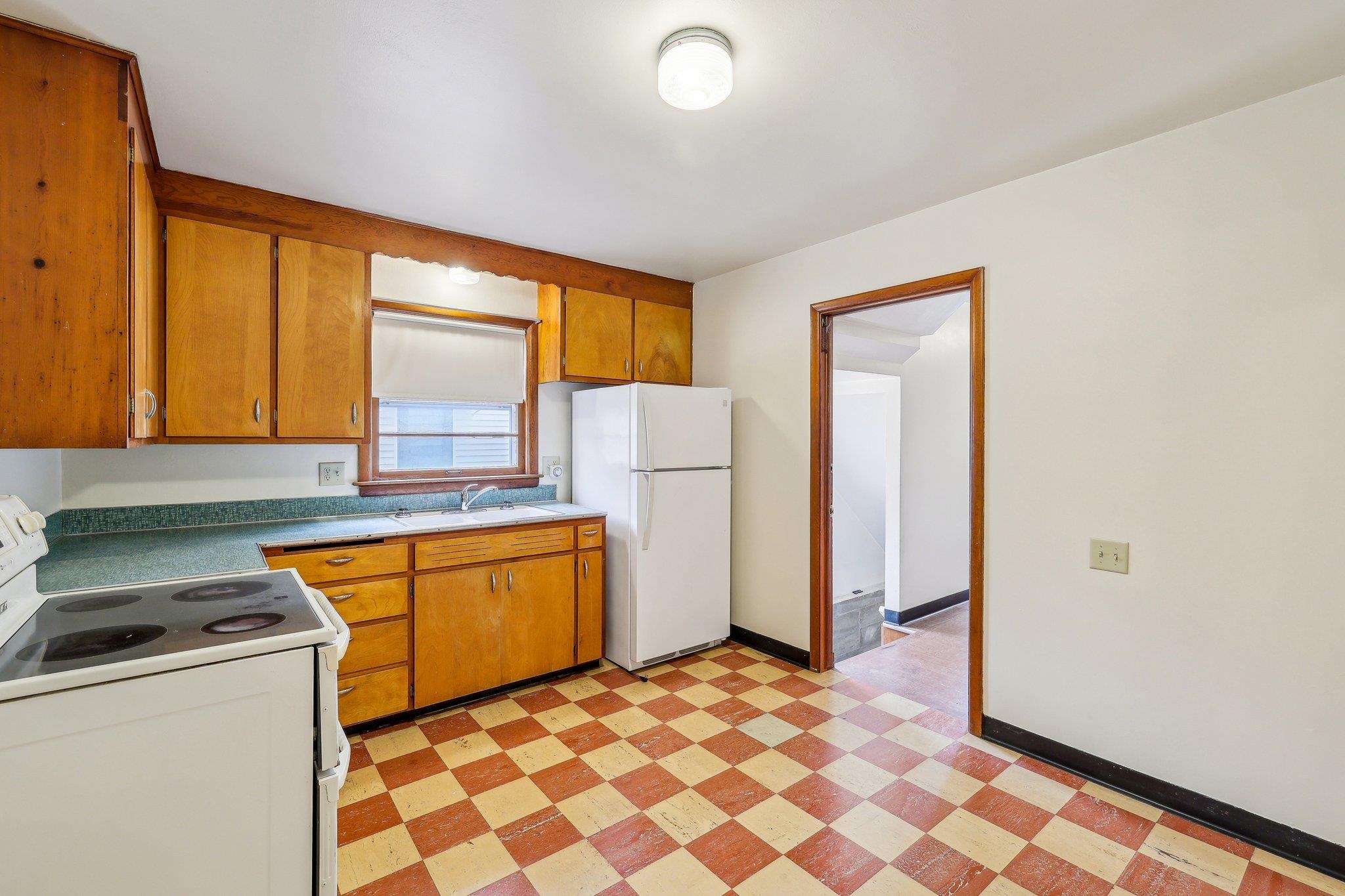3431 Richard Street
