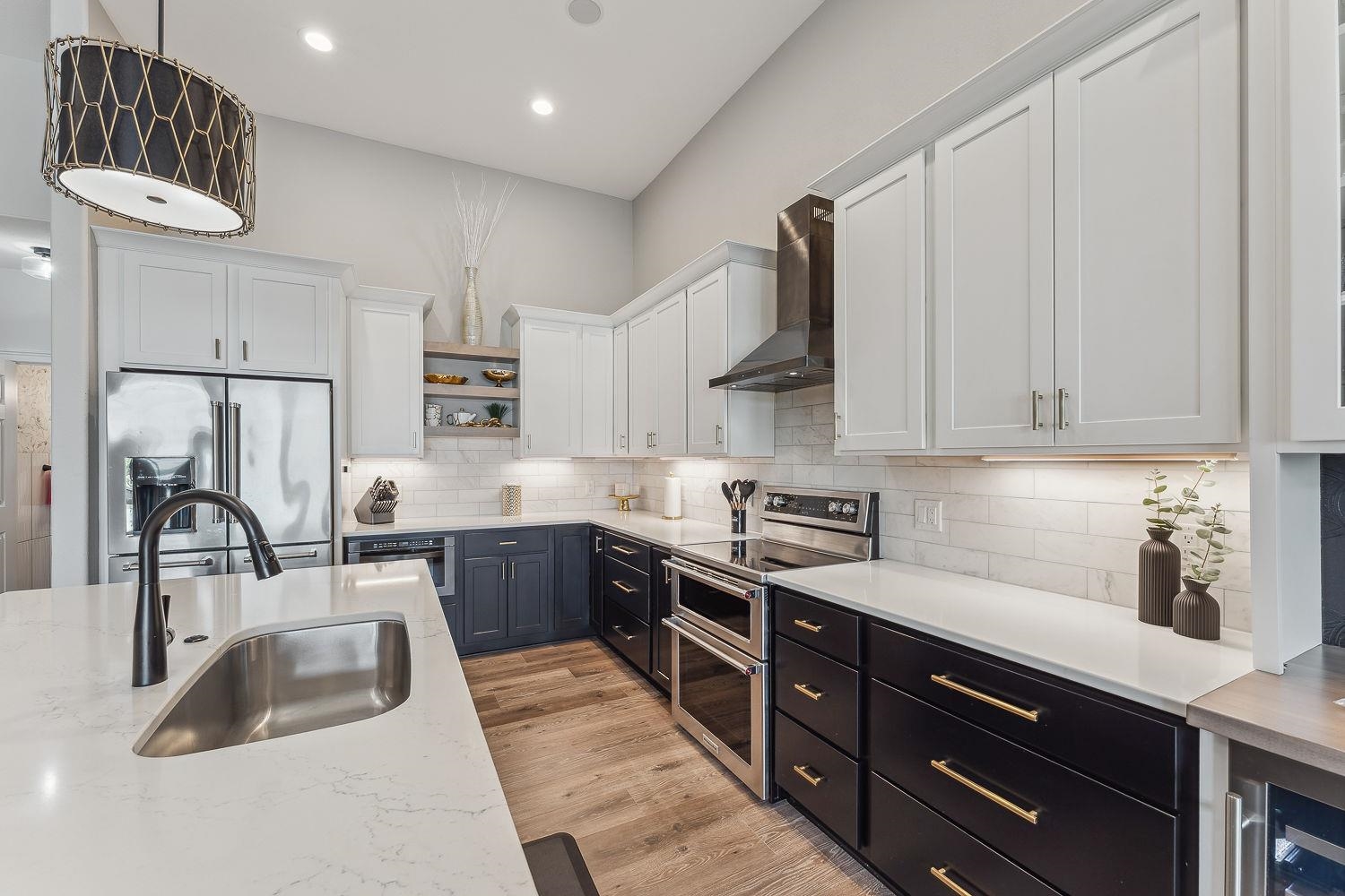 715 Canyon Road 8
