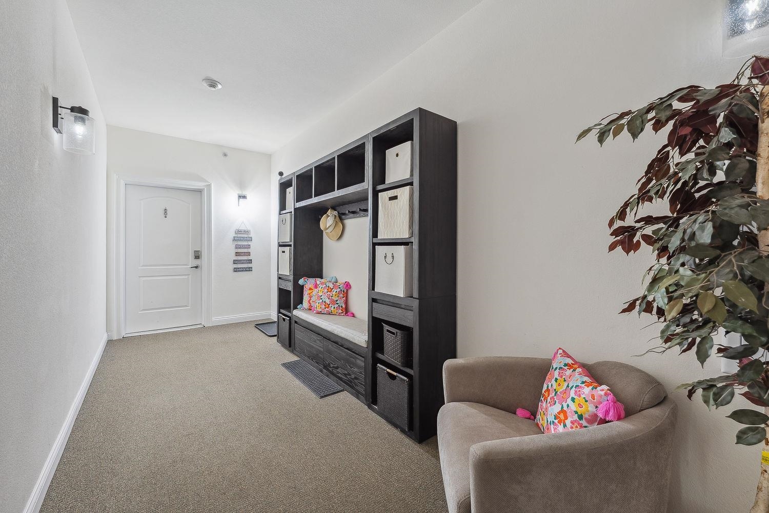 715 Canyon Road 8