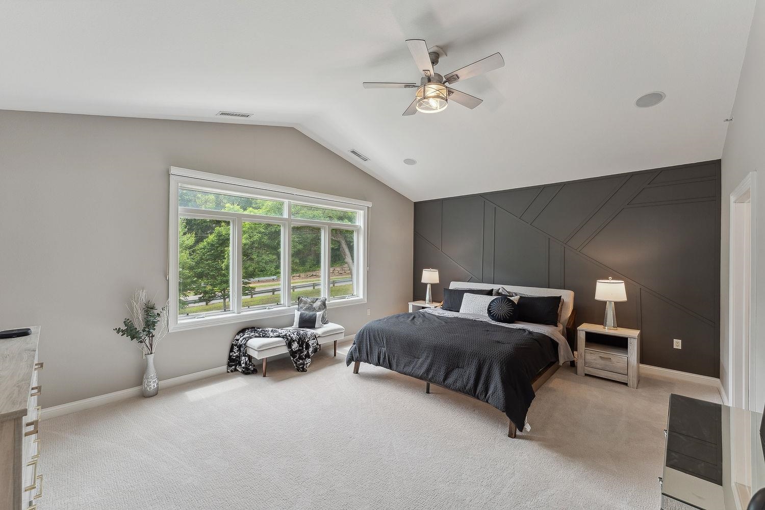 715 Canyon Road 8