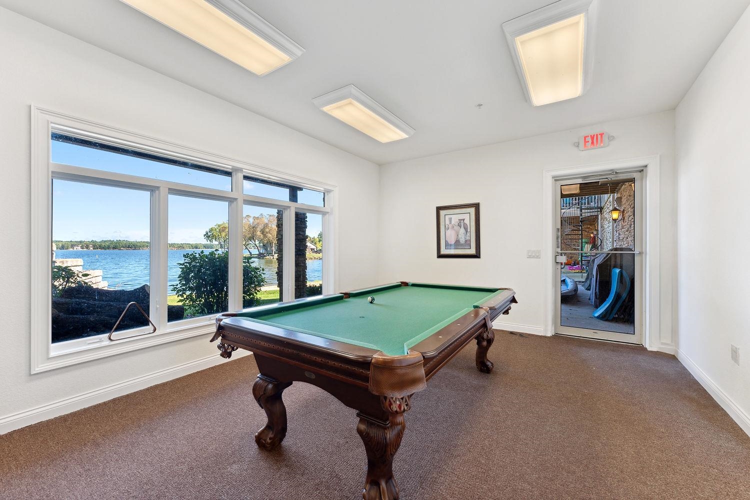 715 Canyon Road 8