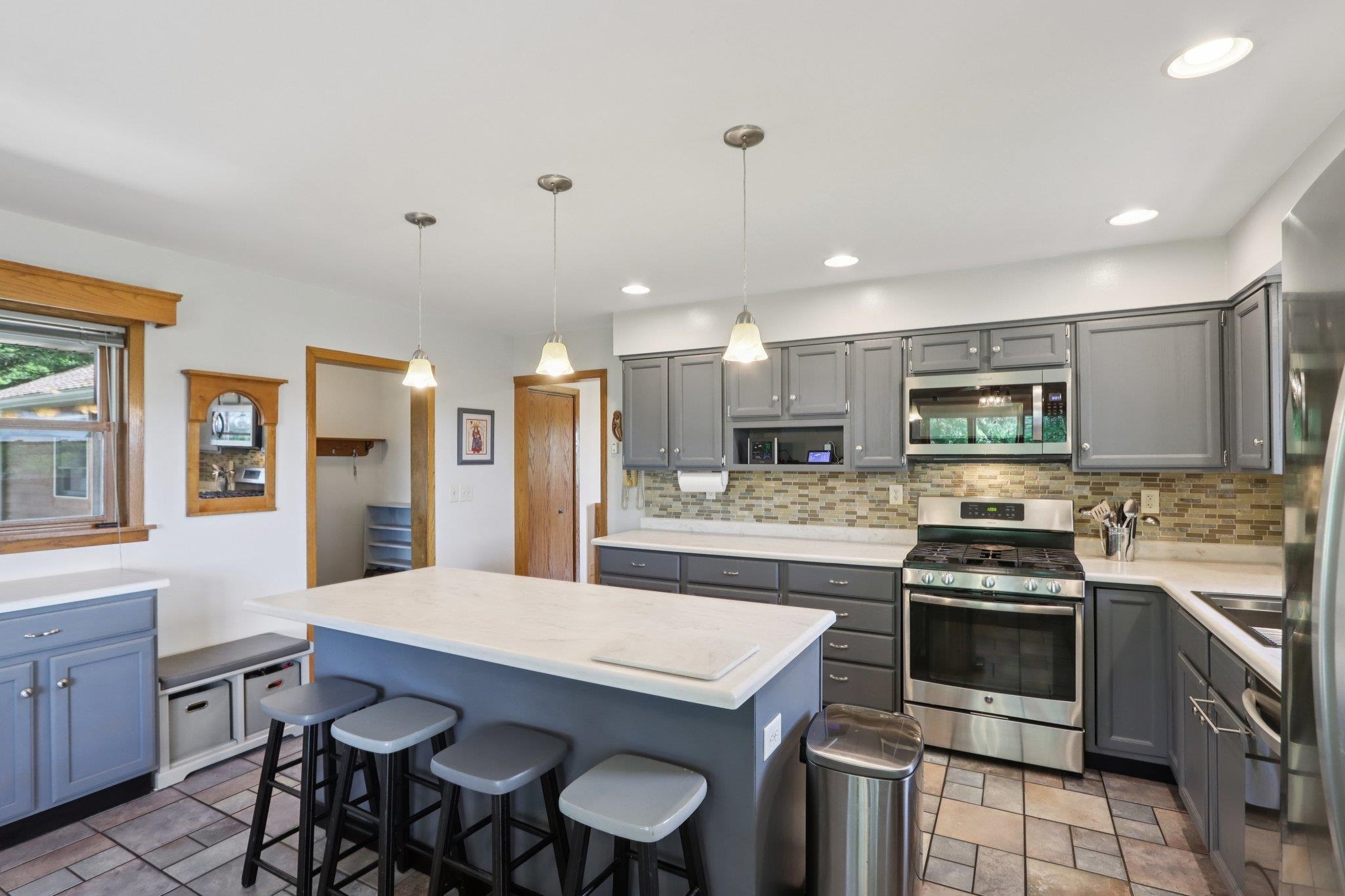 S1431 Coughlin Court