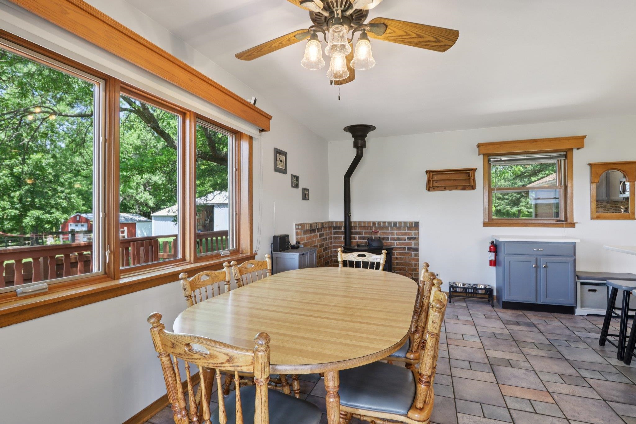 S1431 Coughlin Court