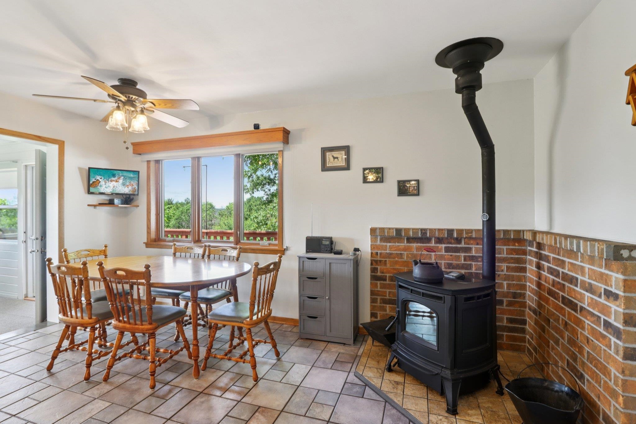 S1431 Coughlin Court
