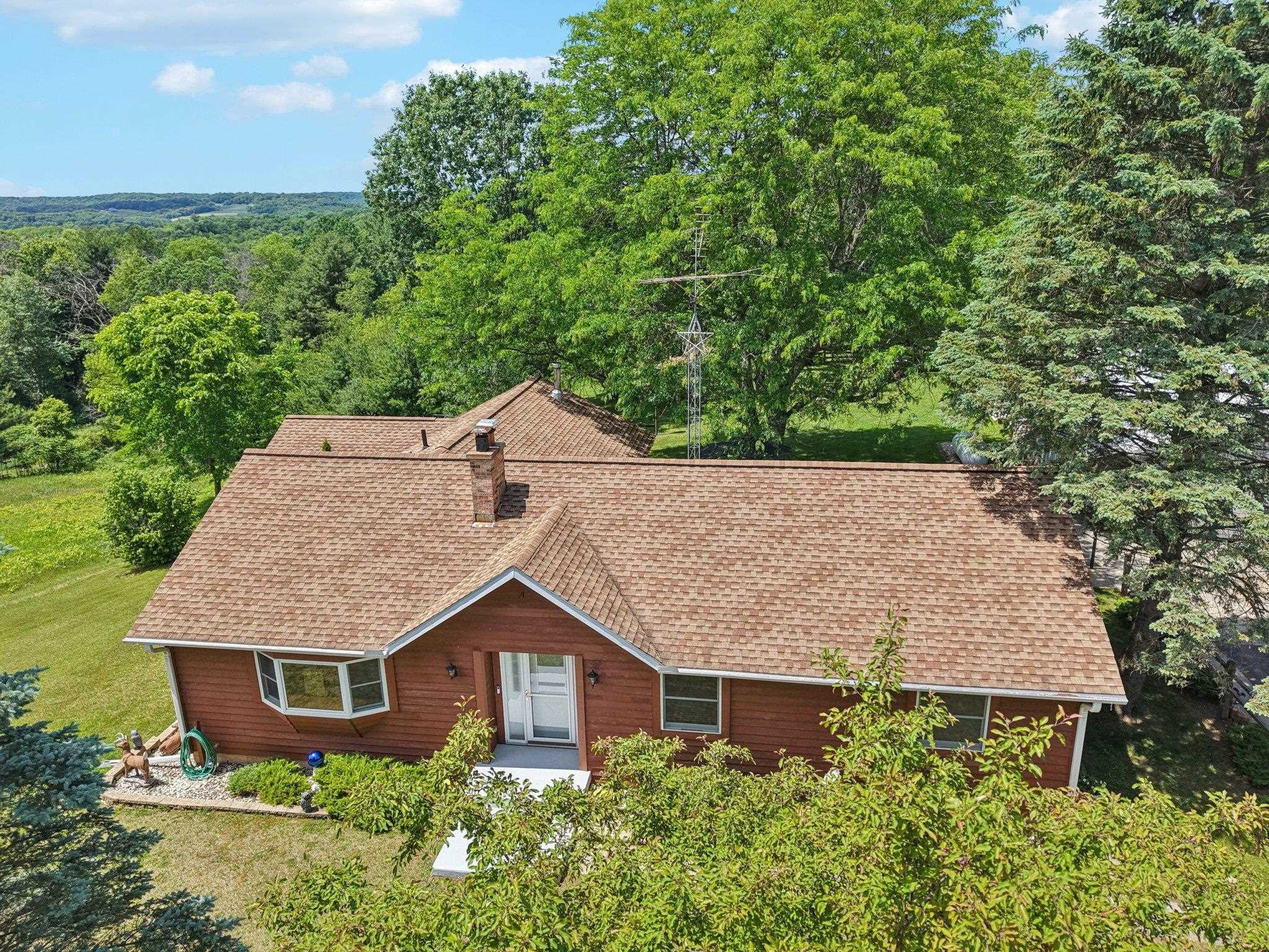 S1431 Coughlin Court