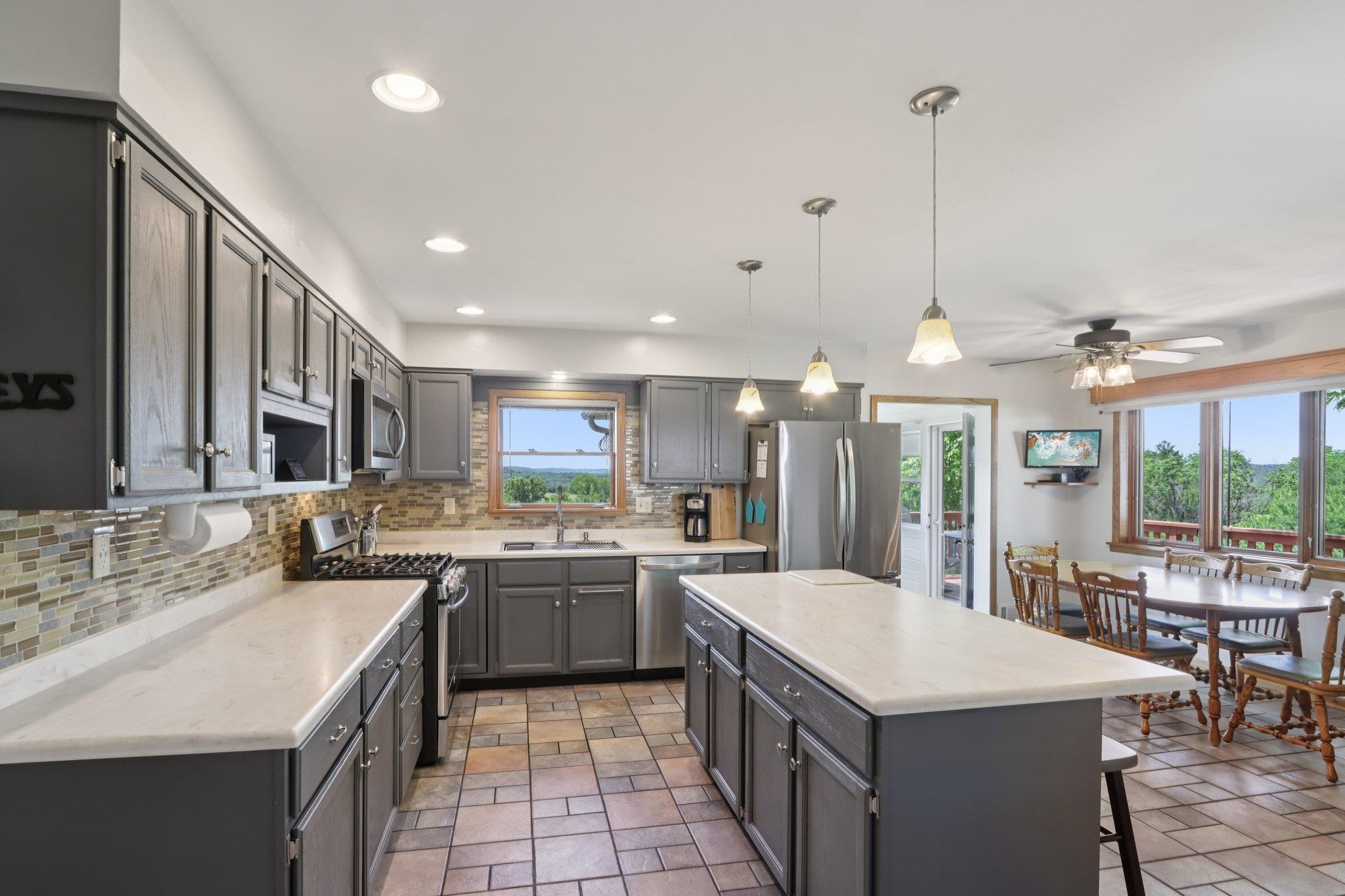 S1431 Coughlin Court