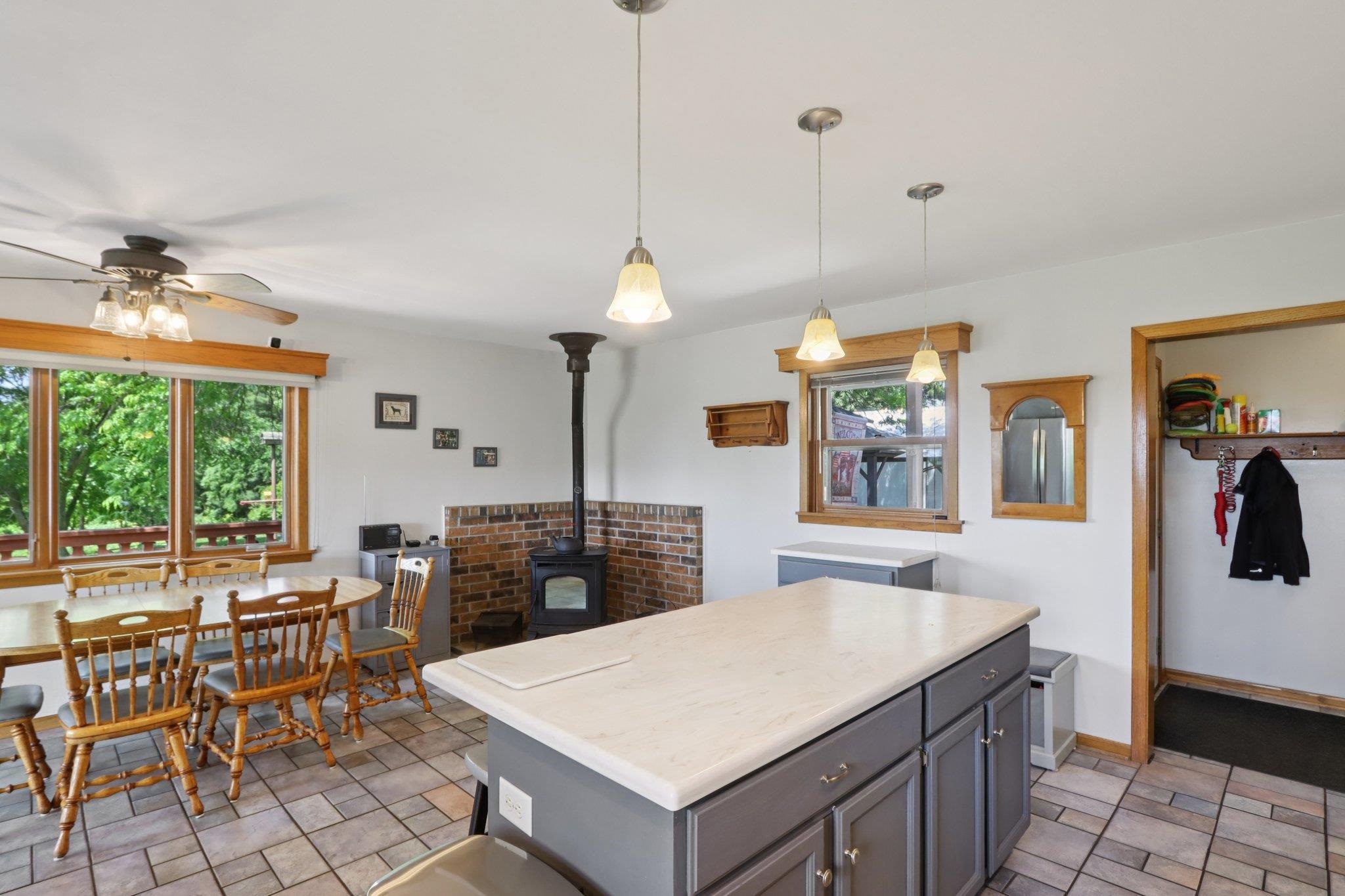 S1431 Coughlin Court