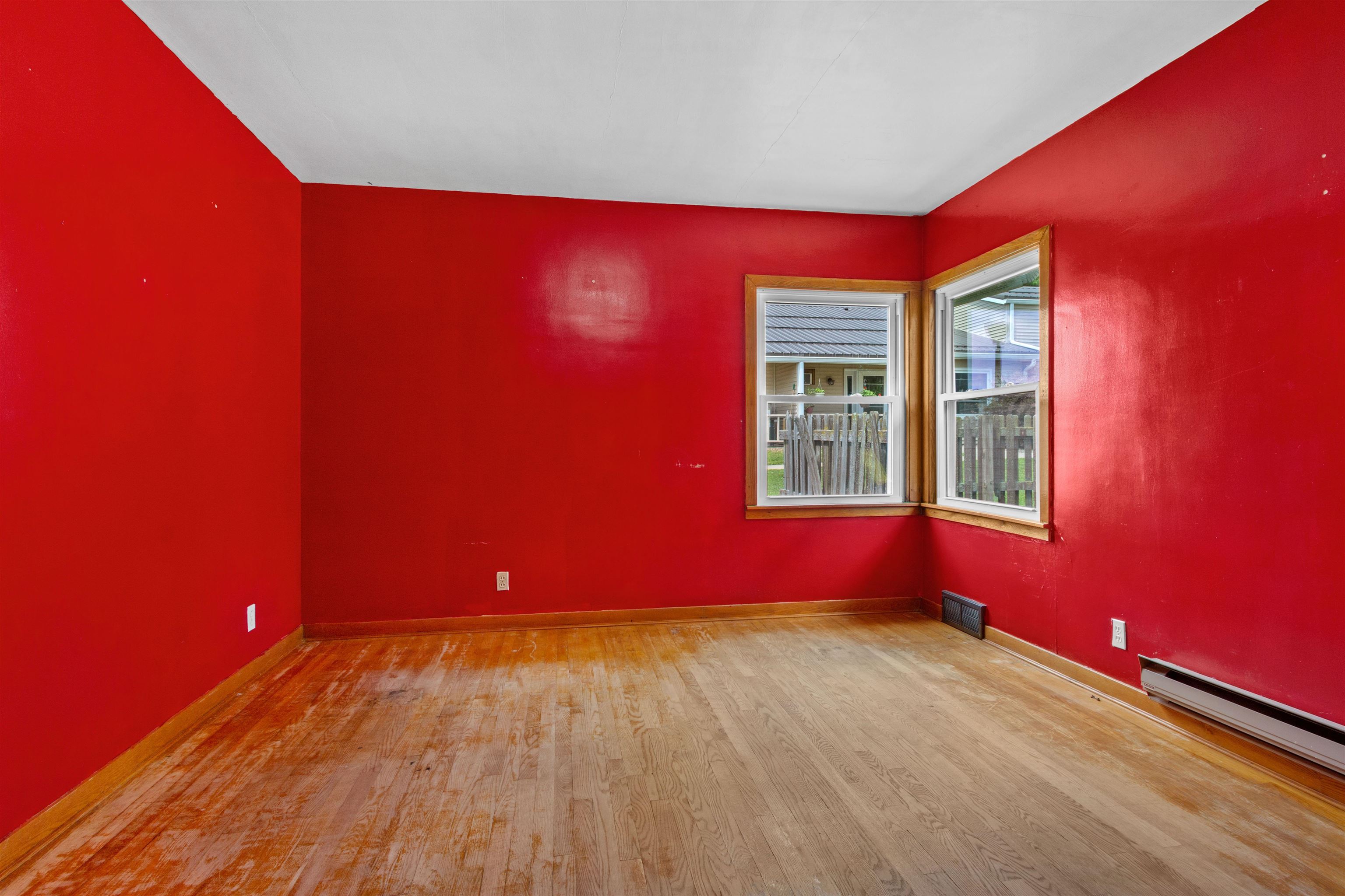 202 W 5th Street