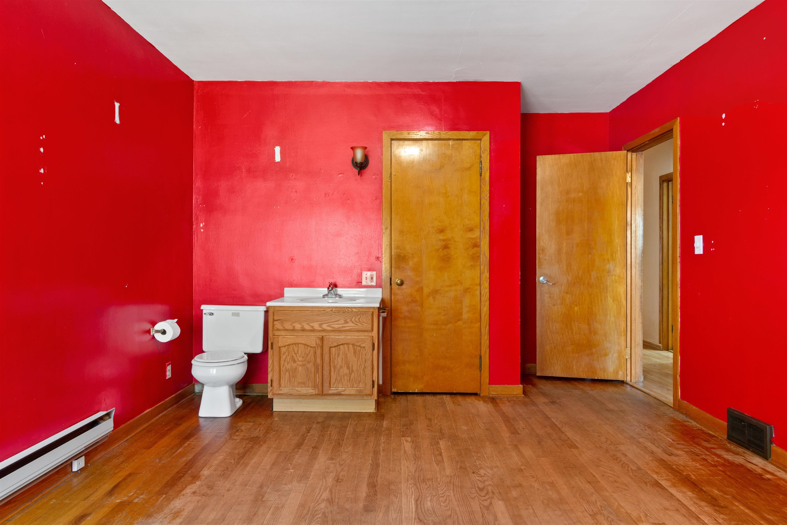 202 W 5th Street