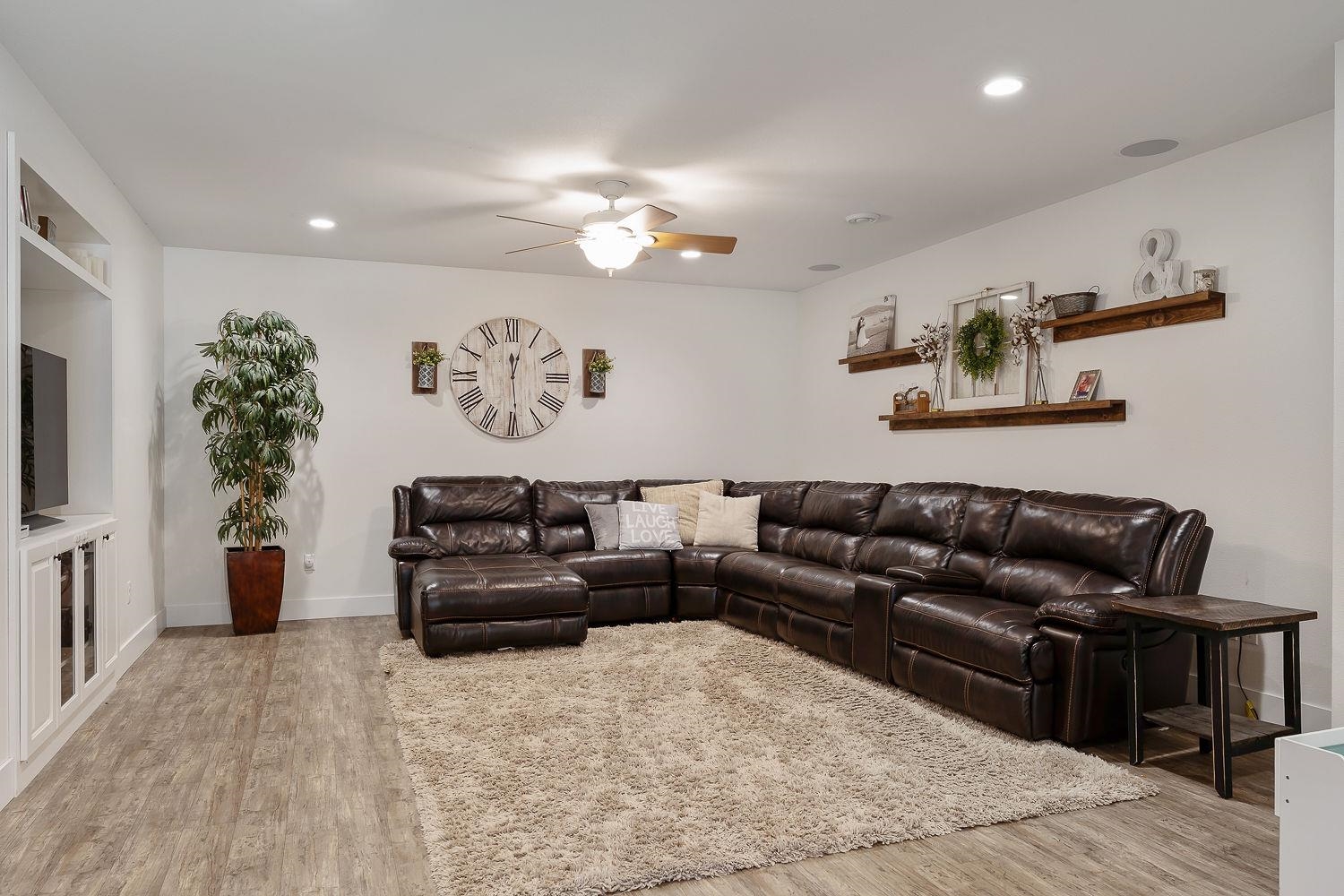 1204 N Northstar Circle