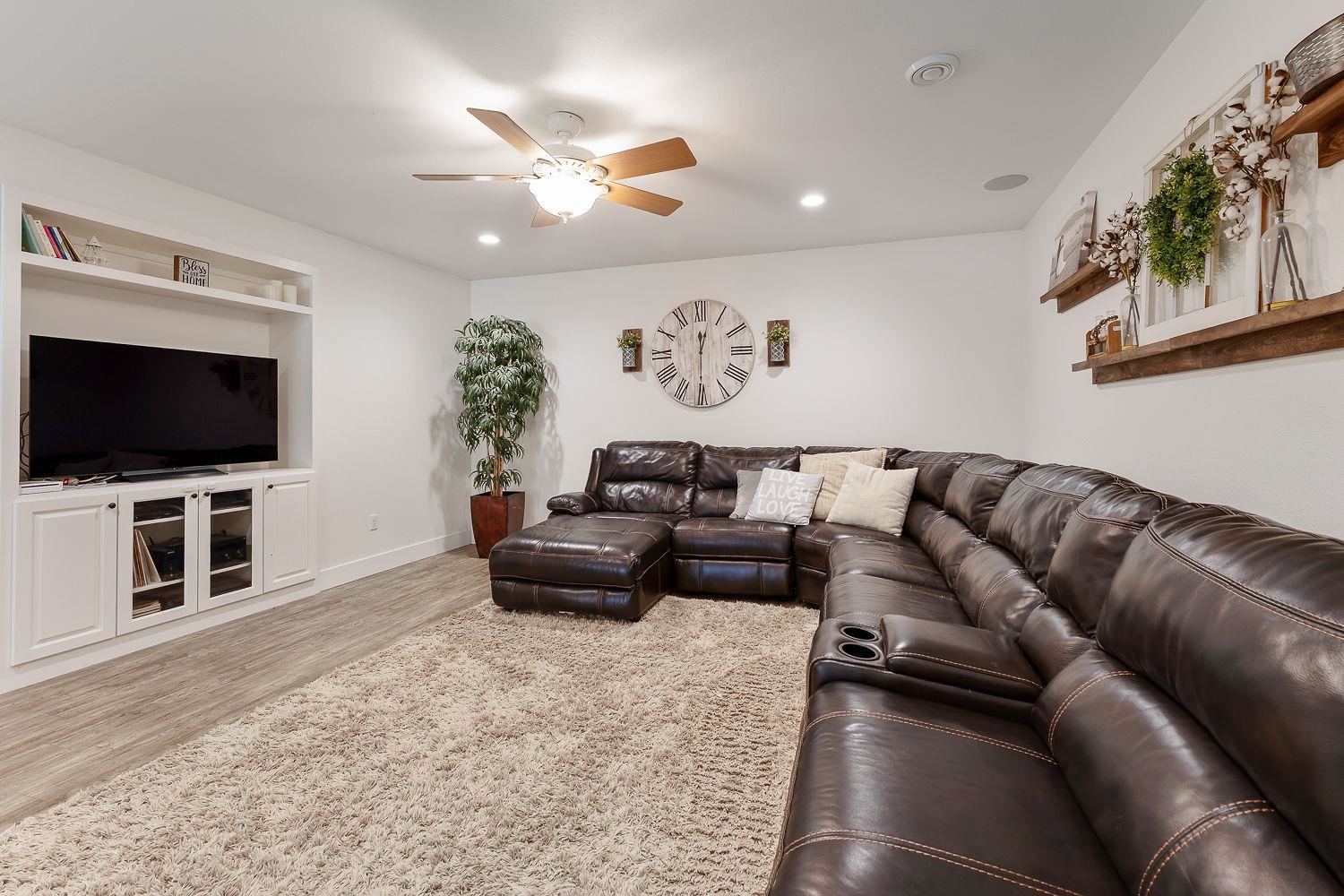 1204 N Northstar Circle