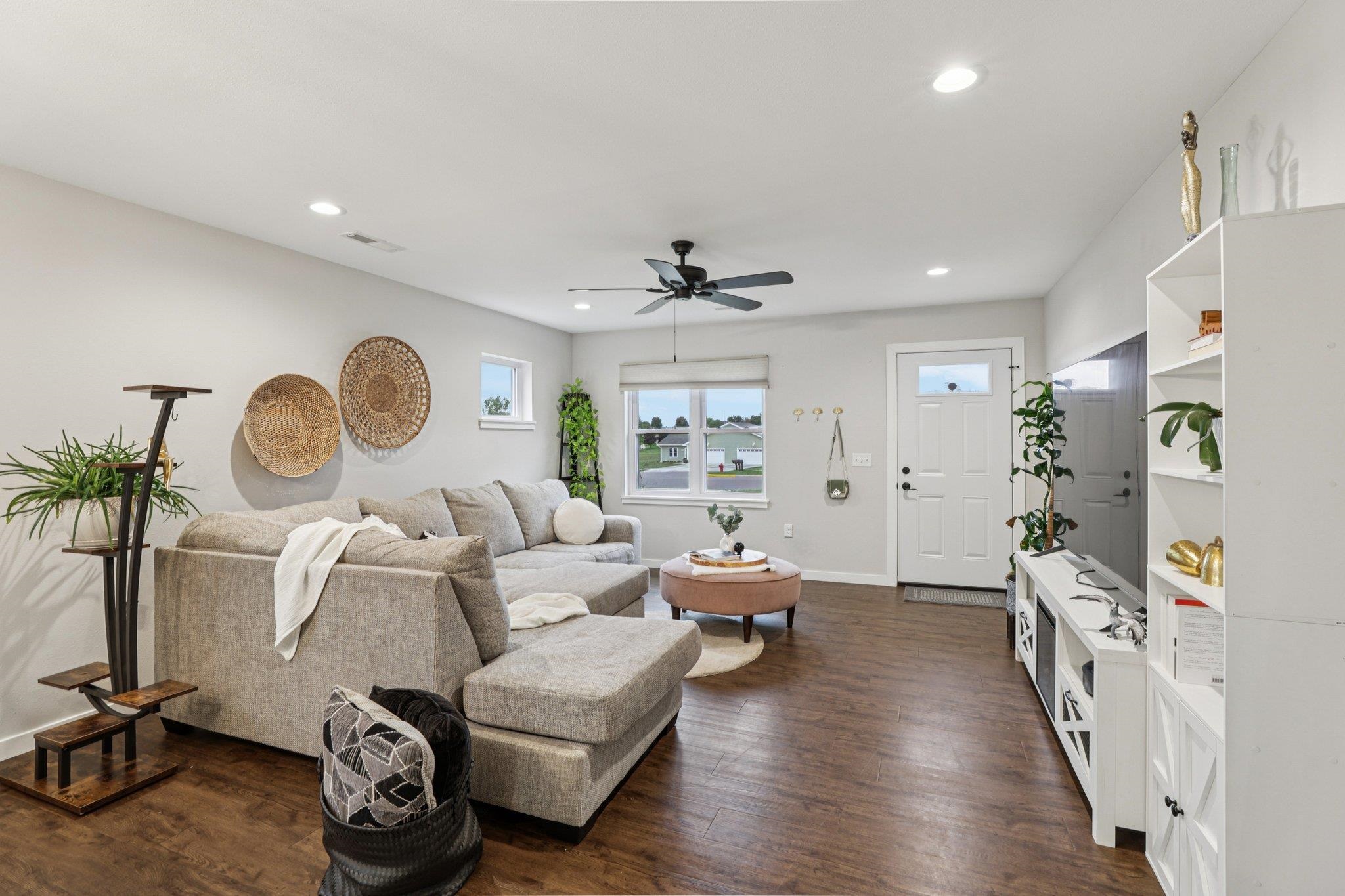 1970 Retzlaff Drive