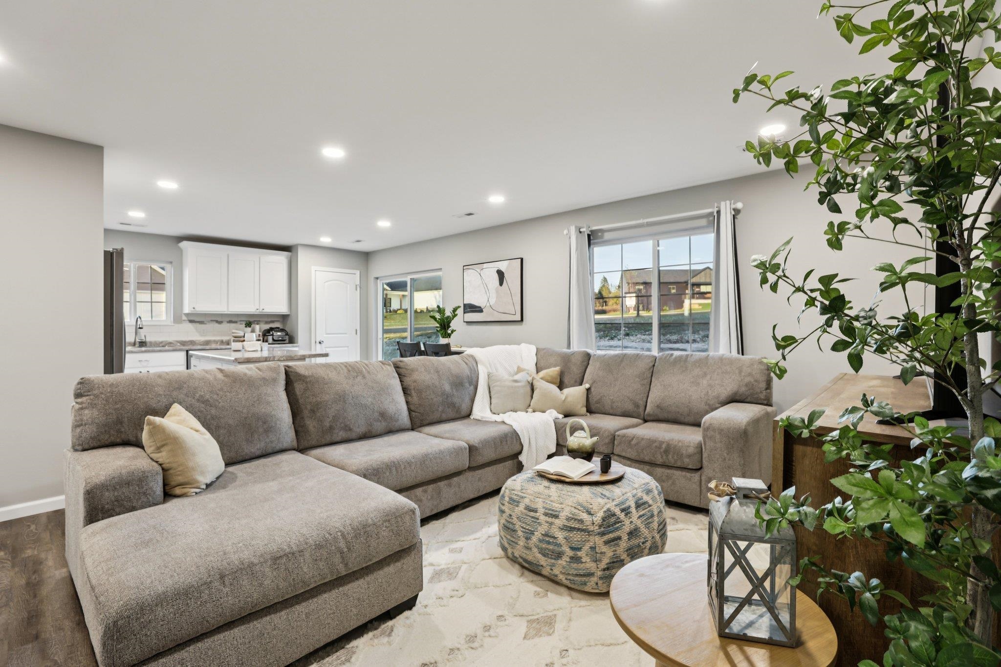 2464 Russell Court