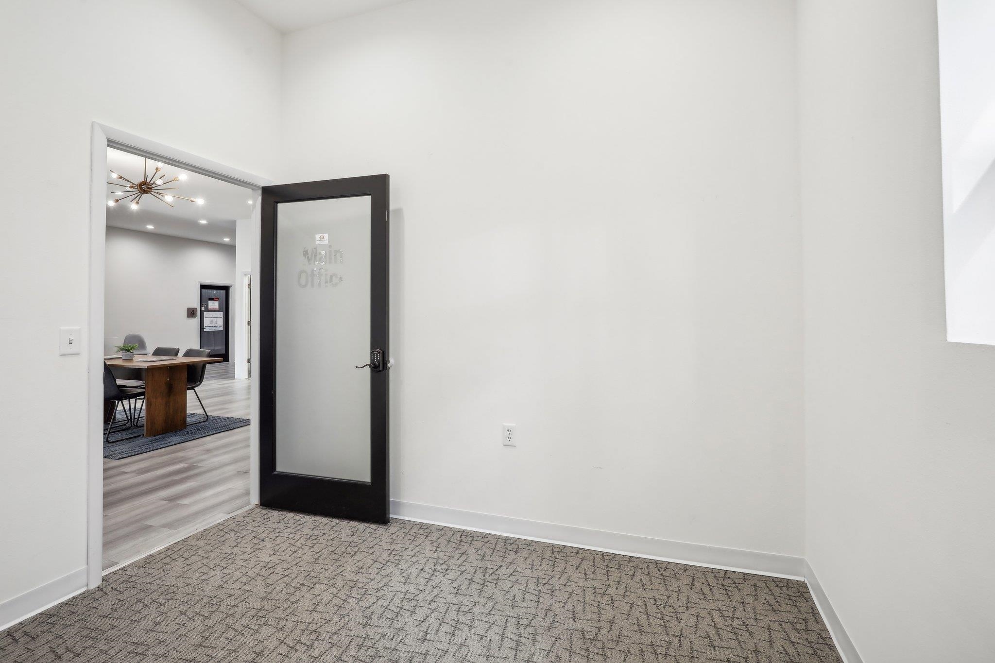613 Broadway