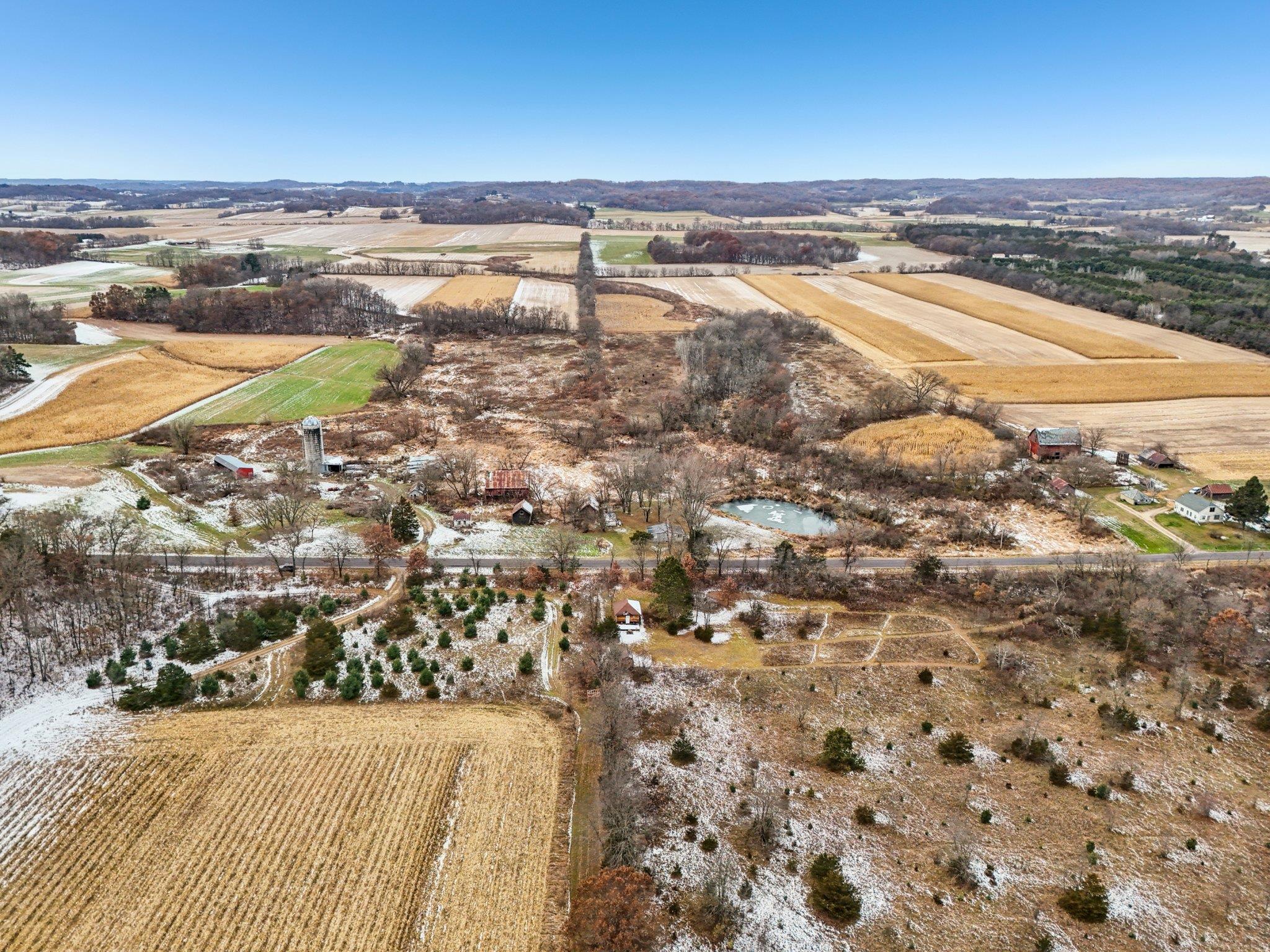 S1095 Town Hall Road