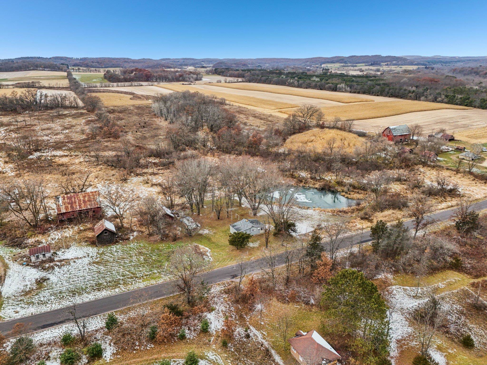 S1095 Town Hall Road